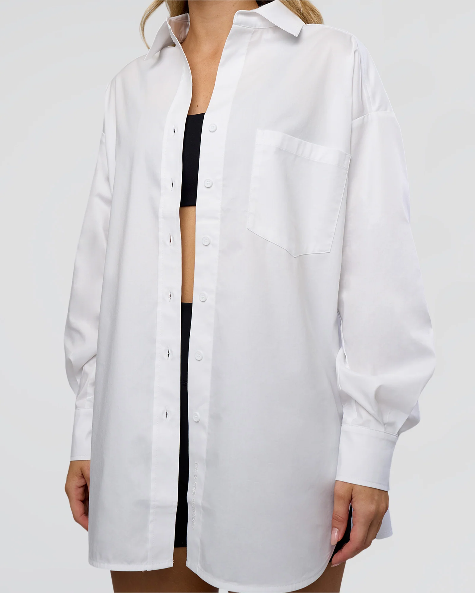 2294-go-to-oversized-shirt-white-10.webp Go-To Oversized Shirt - White
