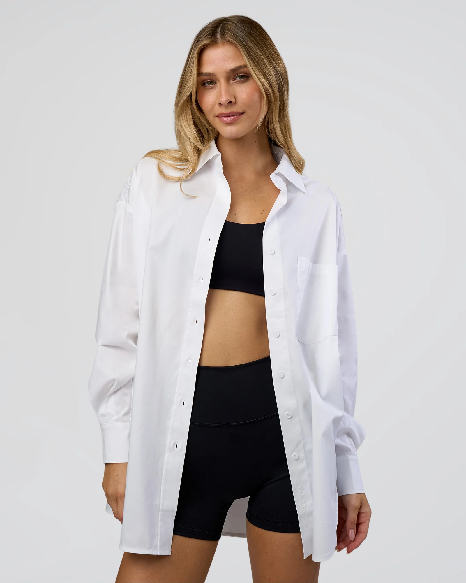 2294-go-to-oversized-shirt-white-7.webp Go-To Oversized Shirt - White