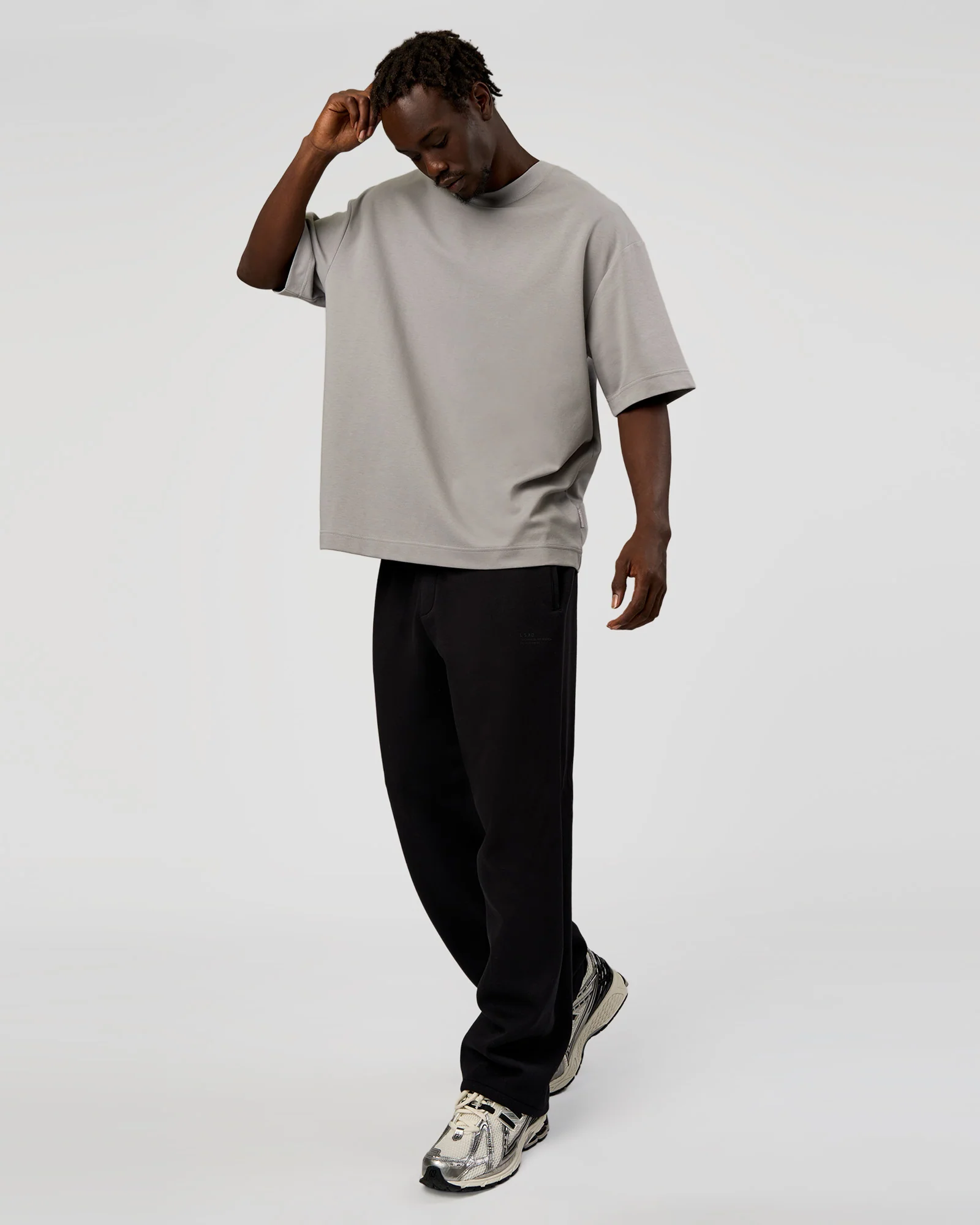 2310-afterdark-zerocrease-straight-leg-pant-black-9.webp AfterDark ZeroCrease Straight Leg Pant - Black