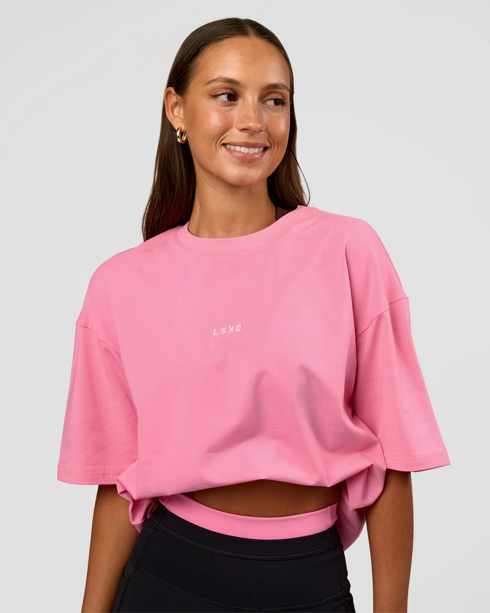 2380-cft-bne-26-flxcotton-oversized-tee-candy-pink-4.webp CFT BNE 26 FLXCotton Oversized Tee - Candy Pink