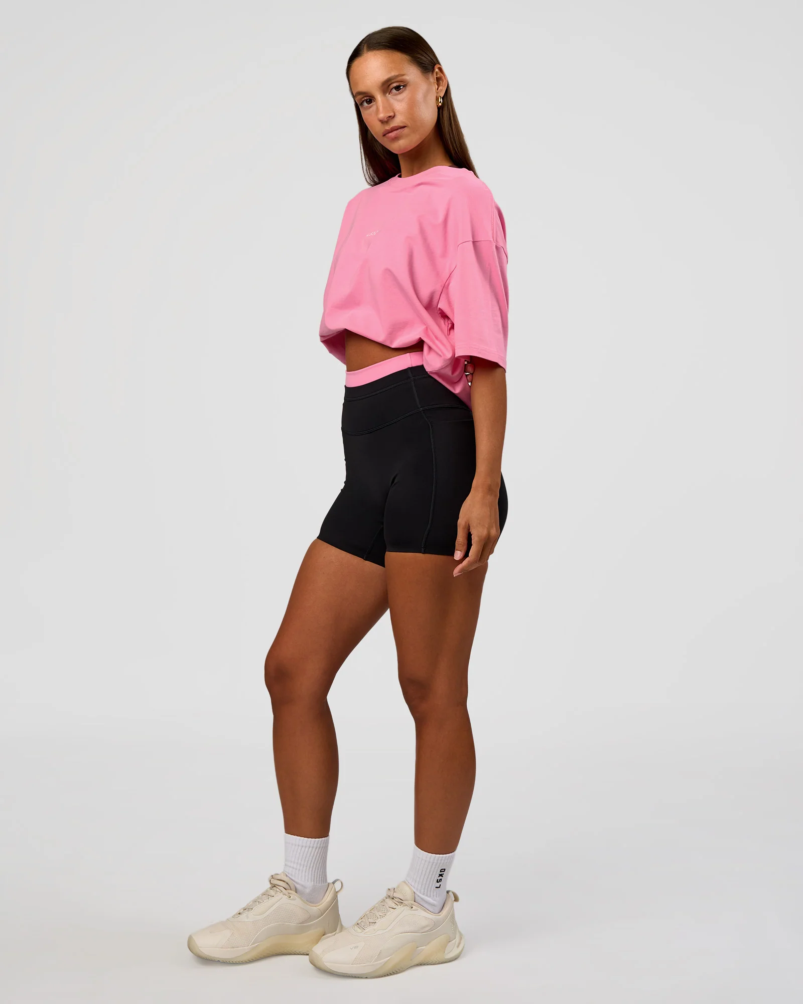 2380-cft-bne-26-flxcotton-oversized-tee-candy-pink-5.webp CFT BNE 26 FLXCotton Oversized Tee - Candy Pink