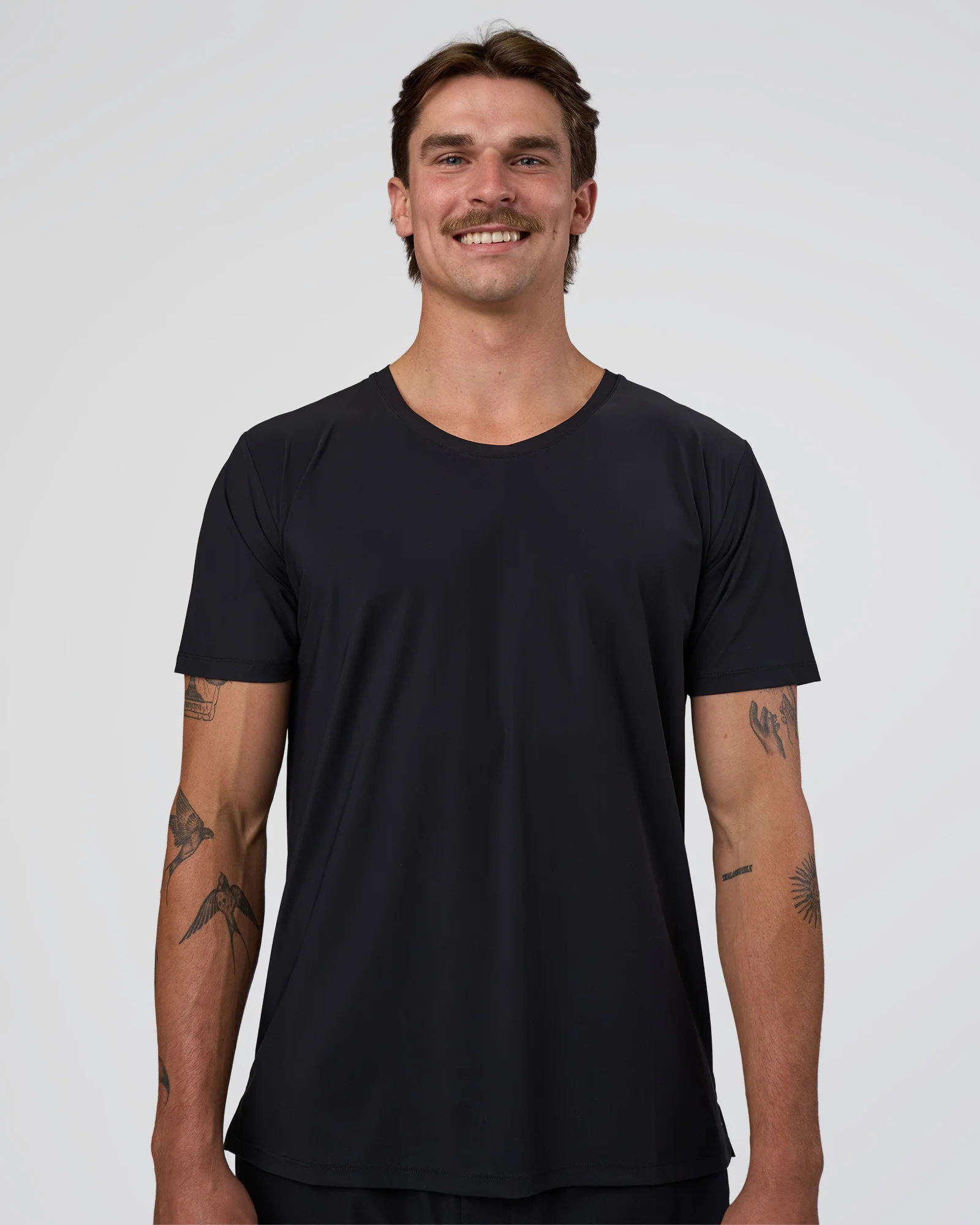 2398-cadence-swift-tee-black-1.webp Cadence Swift Tee - Black