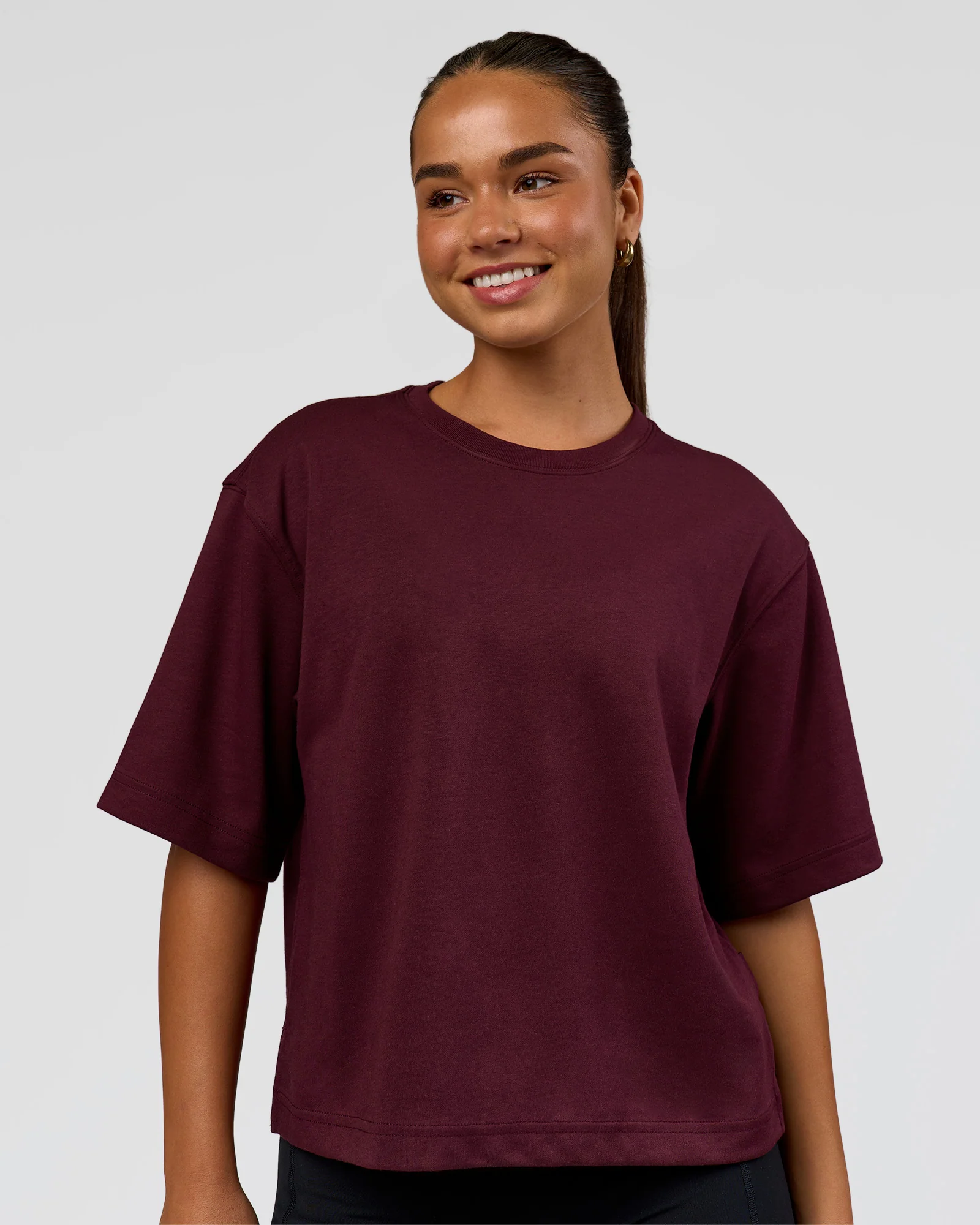 2415-afterdark-zerocrease-cropped-tee-cherry-lacquer-1.webp AfterDark ZeroCrease Cropped Tee - Cherry Lacquer