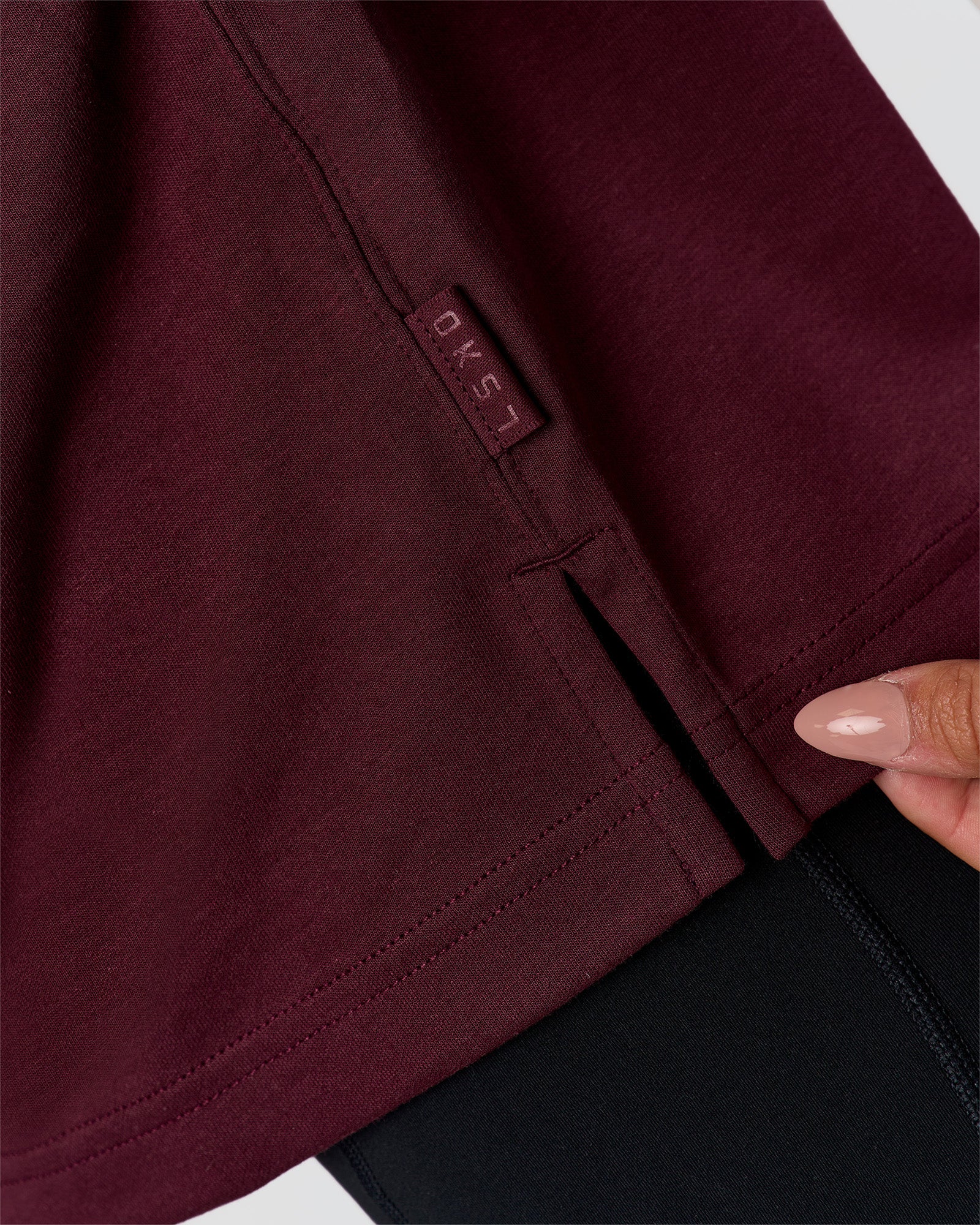 2415-afterdark-zerocrease-cropped-tee-cherry-lacquer-3.jpg AfterDark ZeroCrease Cropped Tee - Cherry Lacquer