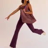 Fusion V-Contour High-Rise Flared Legging Pockets - Cherry Lacquer