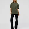 2530-everyday-elevation-flxcotton-oversized-tee-carbon-green-washed-white-4.webp Everyday Elevation FLXCotton Oversized Tee - Carbon Green Washed -White