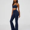 254-fusion-v-contour-high-rise-flared-legging-pockets-future-navy-11.webp Fusion V-Contour High-Rise Flared Legging Pockets - Future Navy