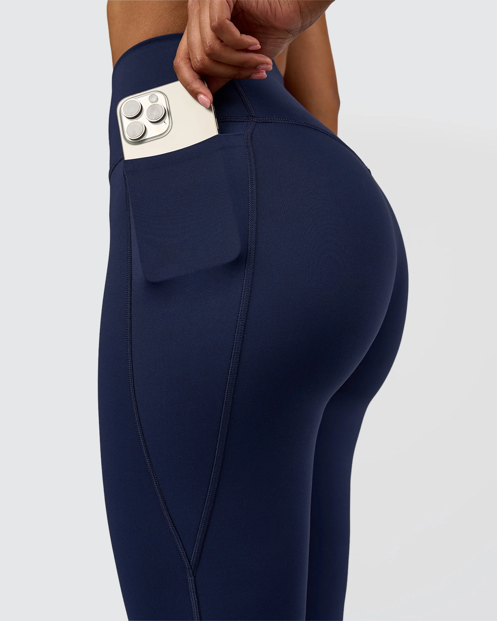 254-fusion-v-contour-high-rise-flared-legging-pockets-future-navy-4.webp Fusion V-Contour High-Rise Flared Legging Pockets - Future Navy