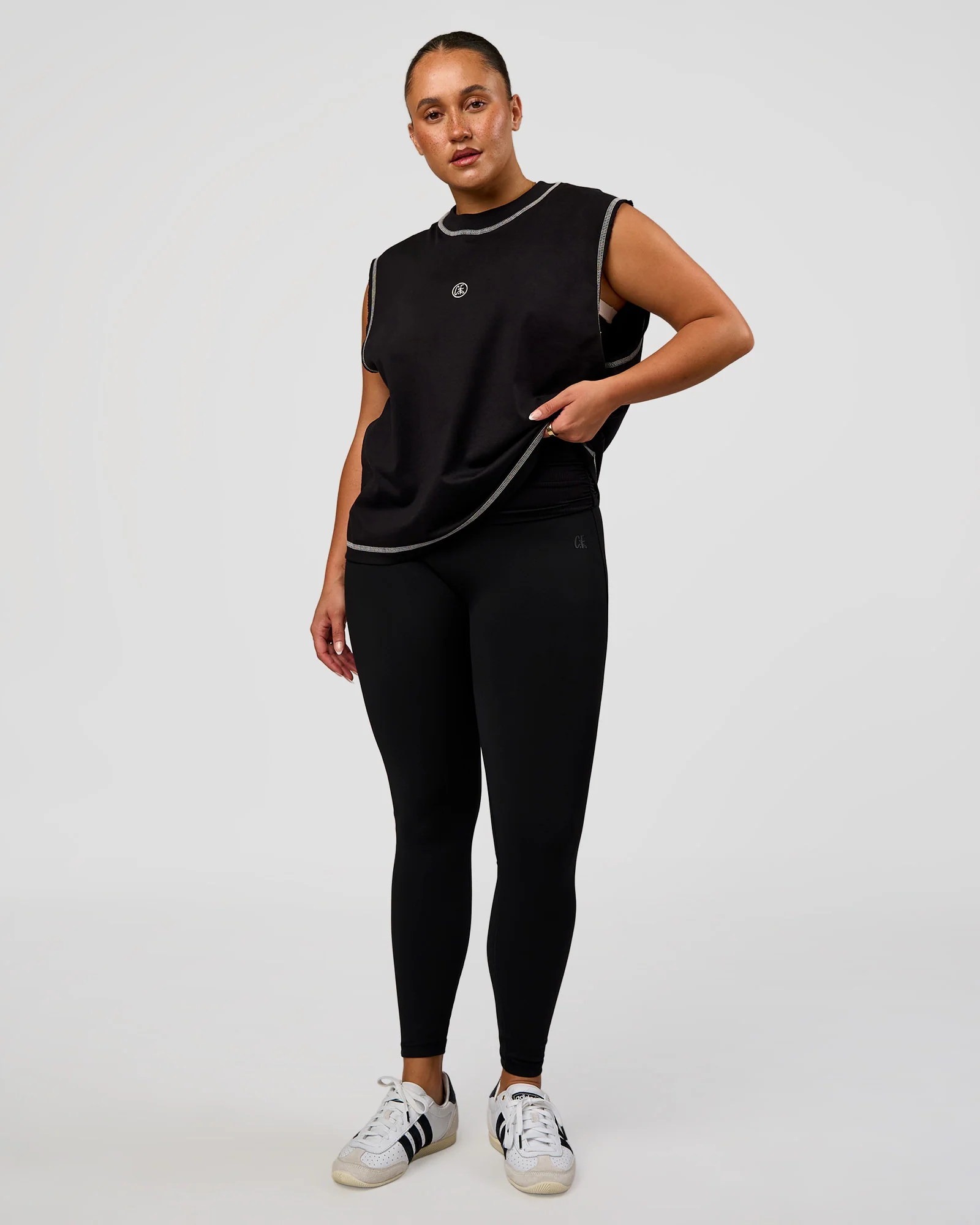 2547-cf-unisex-oversized-heavyweight-boxed-tank-black-cf-x-lskd-sport-11.webp CF Unisex Oversized Heavyweight Boxed Tank - Black-CF X LSKD Sport
