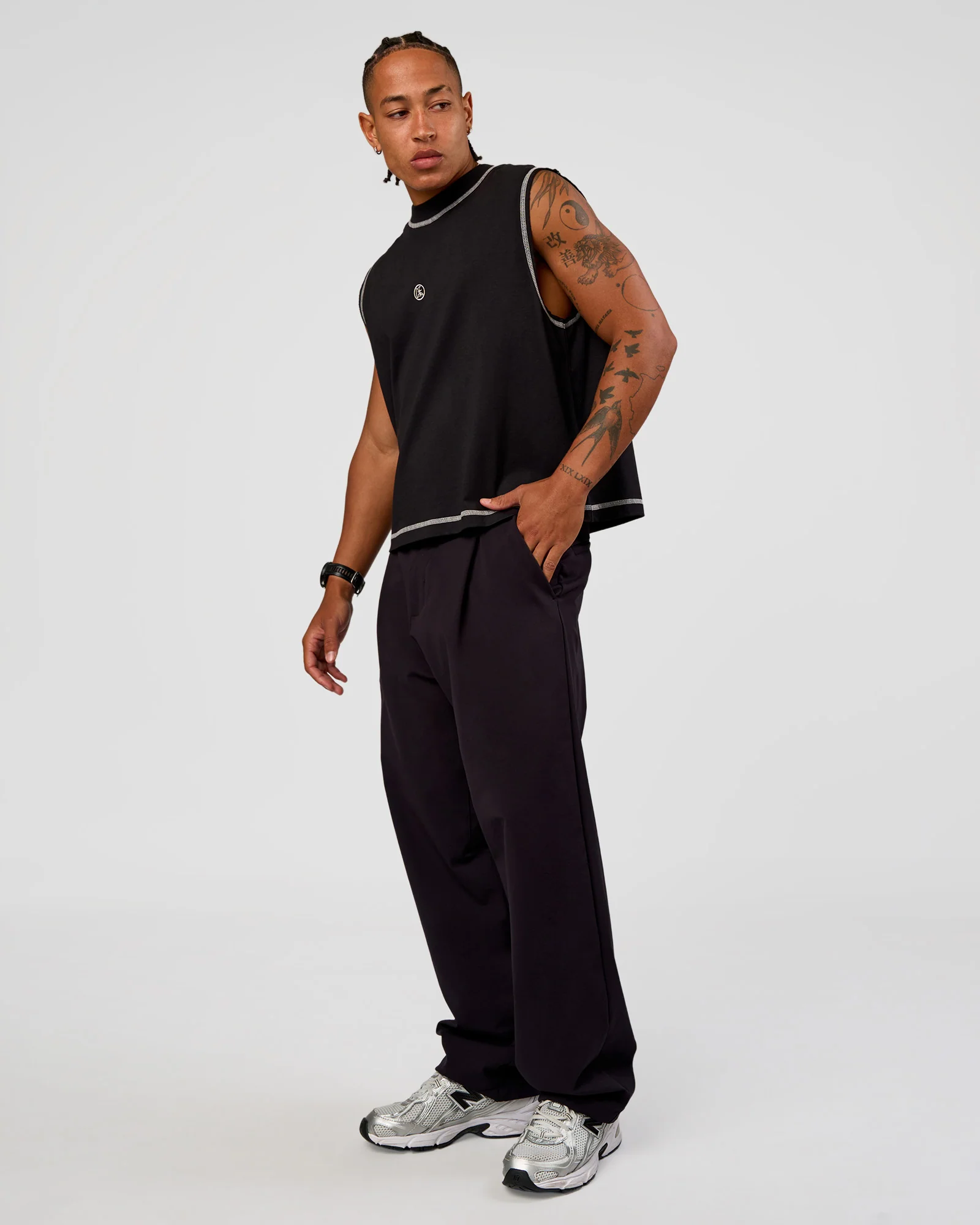 2547-cf-unisex-oversized-heavyweight-boxed-tank-black-cf-x-lskd-sport-4.webp CF Unisex Oversized Heavyweight Boxed Tank - Black-CF X LSKD Sport