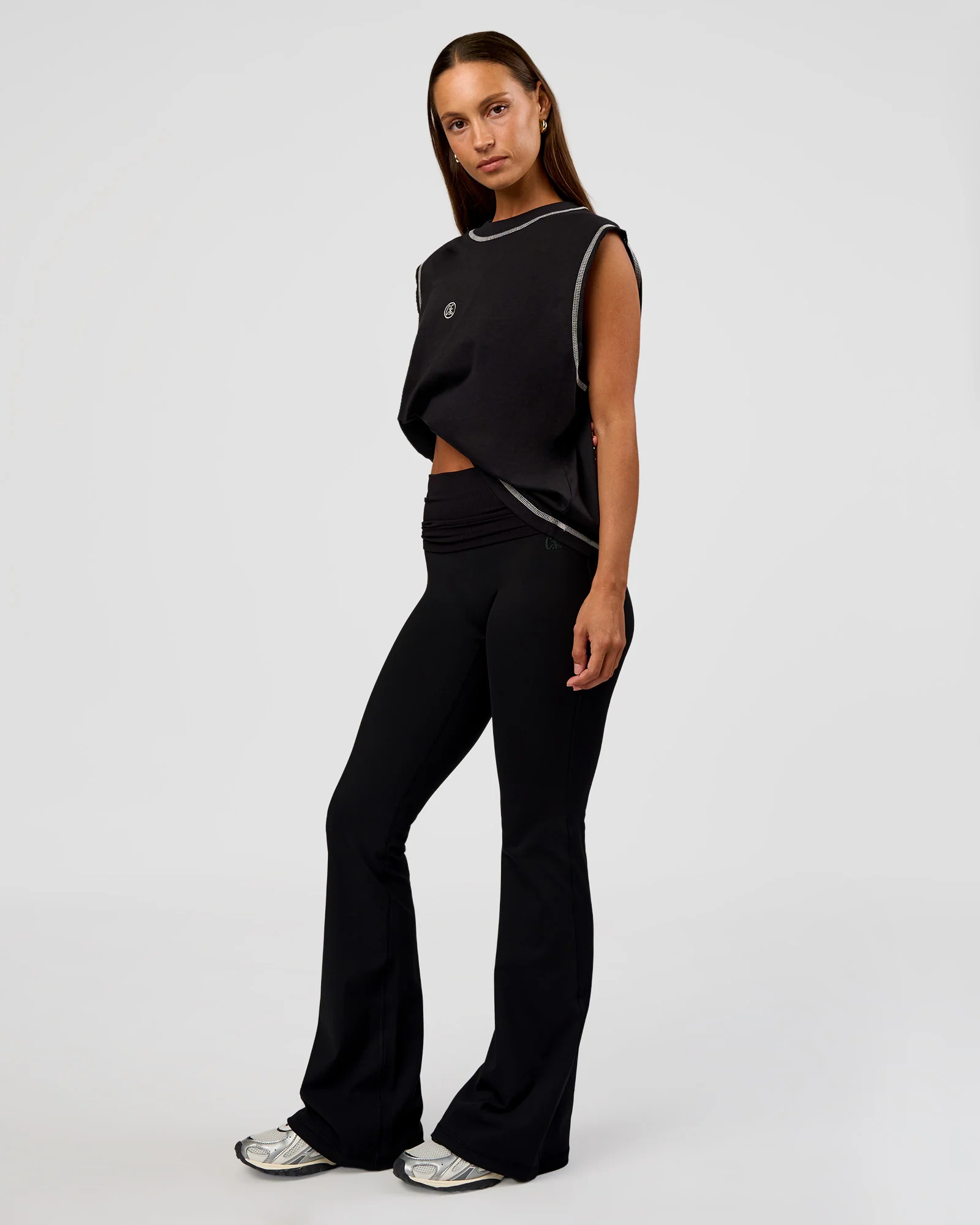 2547-cf-unisex-oversized-heavyweight-boxed-tank-black-cf-x-lskd-sport-7.webp CF Unisex Oversized Heavyweight Boxed Tank - Black-CF X LSKD Sport