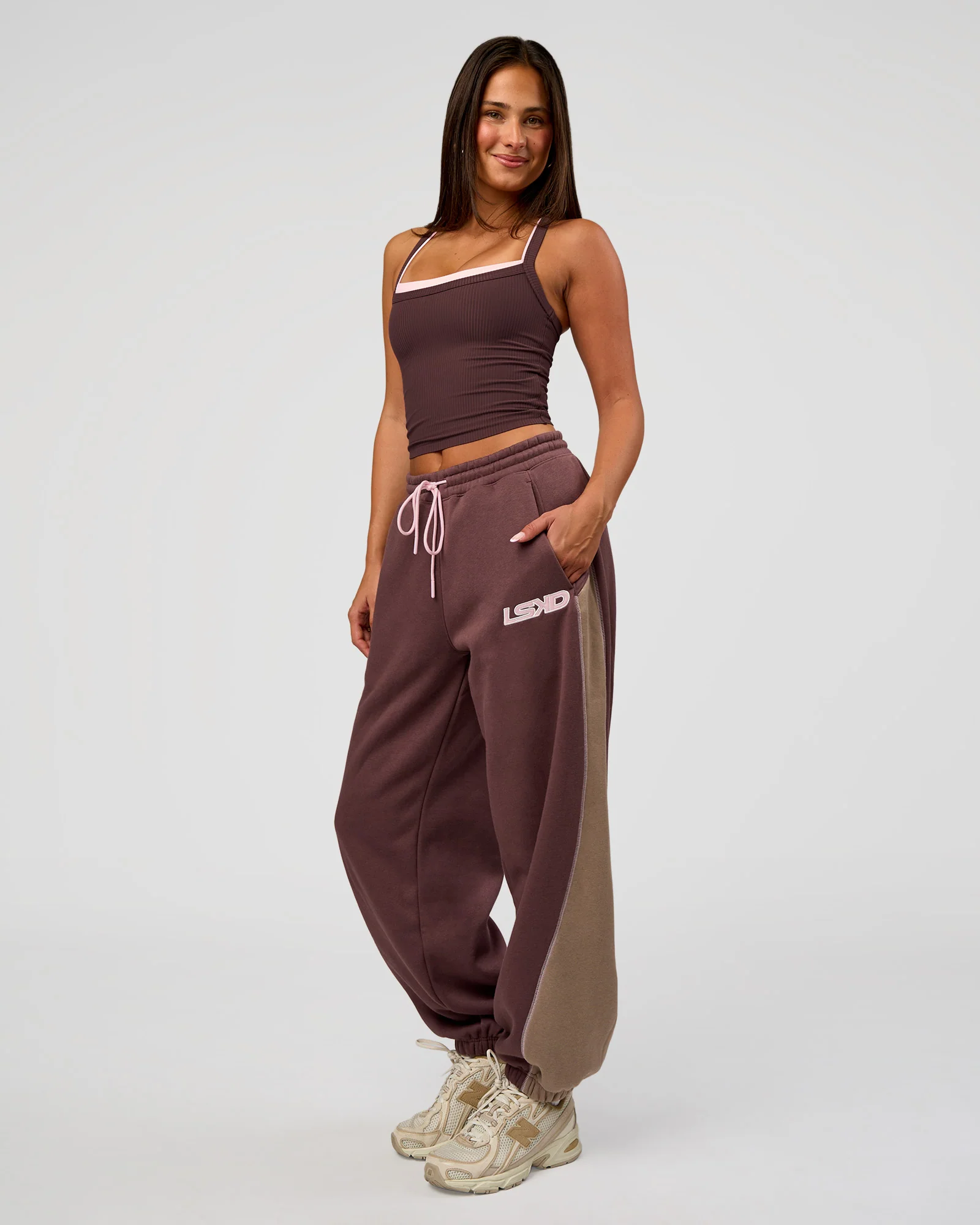 Power Play Stitch Up Fleece Sweat Pant - Cocoa Powder-Marshmallow