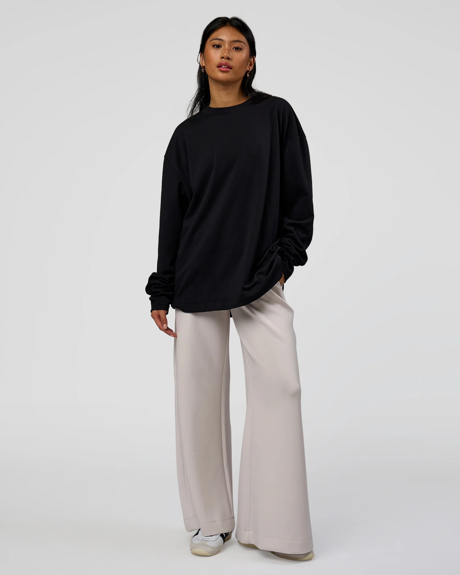 2651-afterdark-zerocrease-long-sleeve-tee-black-11.webp AfterDark ZeroCrease Long Sleeve Tee - Black
