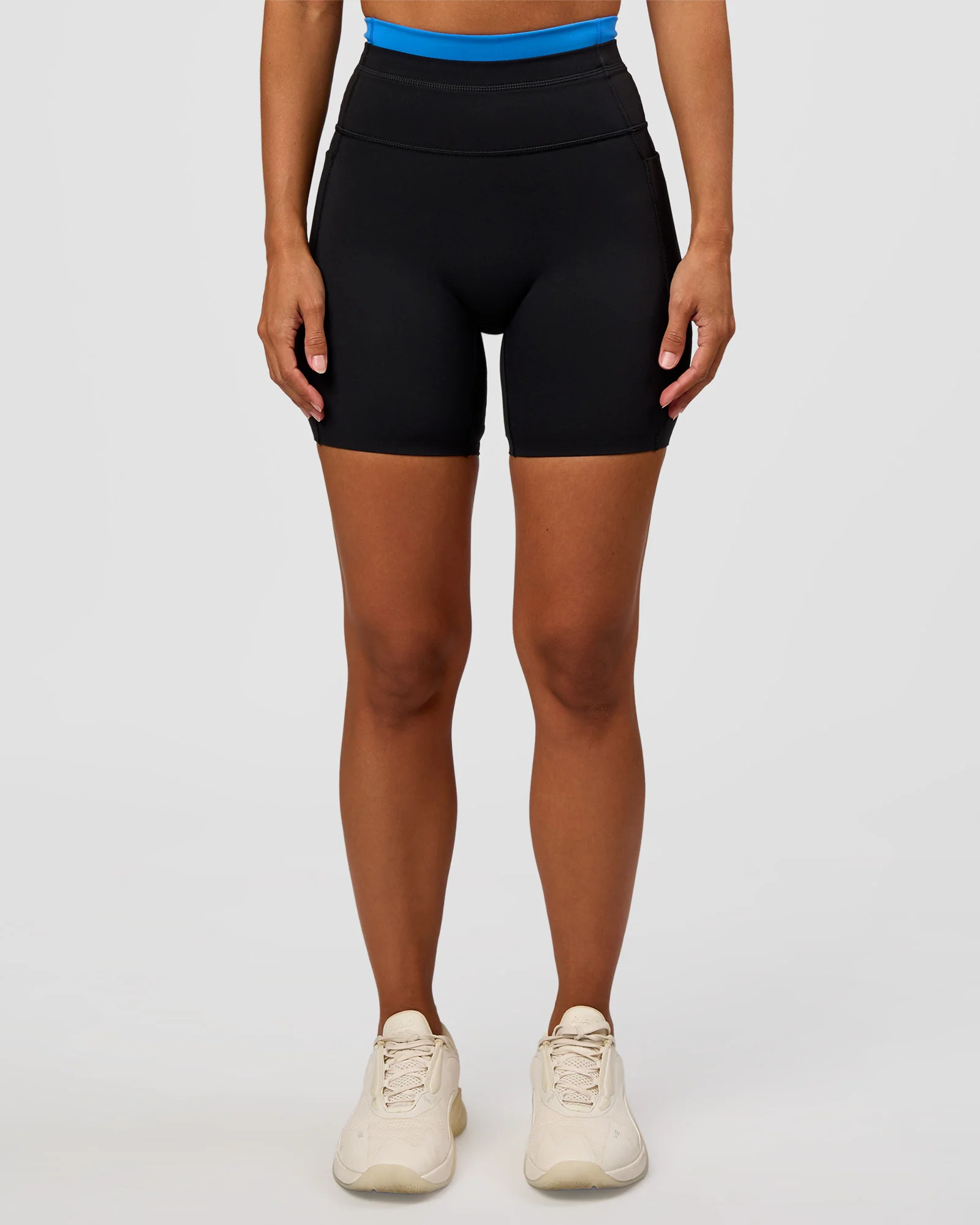 2677-liberate-high-rise-6-short-pockets-black-palace-blue-5.webp Liberate High-Rise 6" Short Pockets - Black-Palace Blue