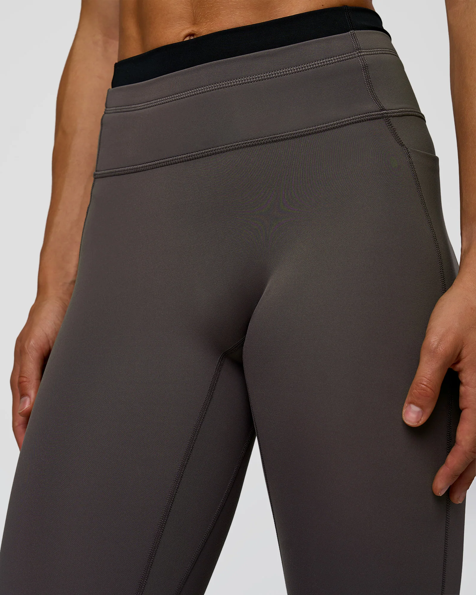 2686-liberate-high-rise-full-length-legging-pockets-duskstone-black-6.webp Liberate High-Rise Full Length Legging Pockets - Duskstone-Black