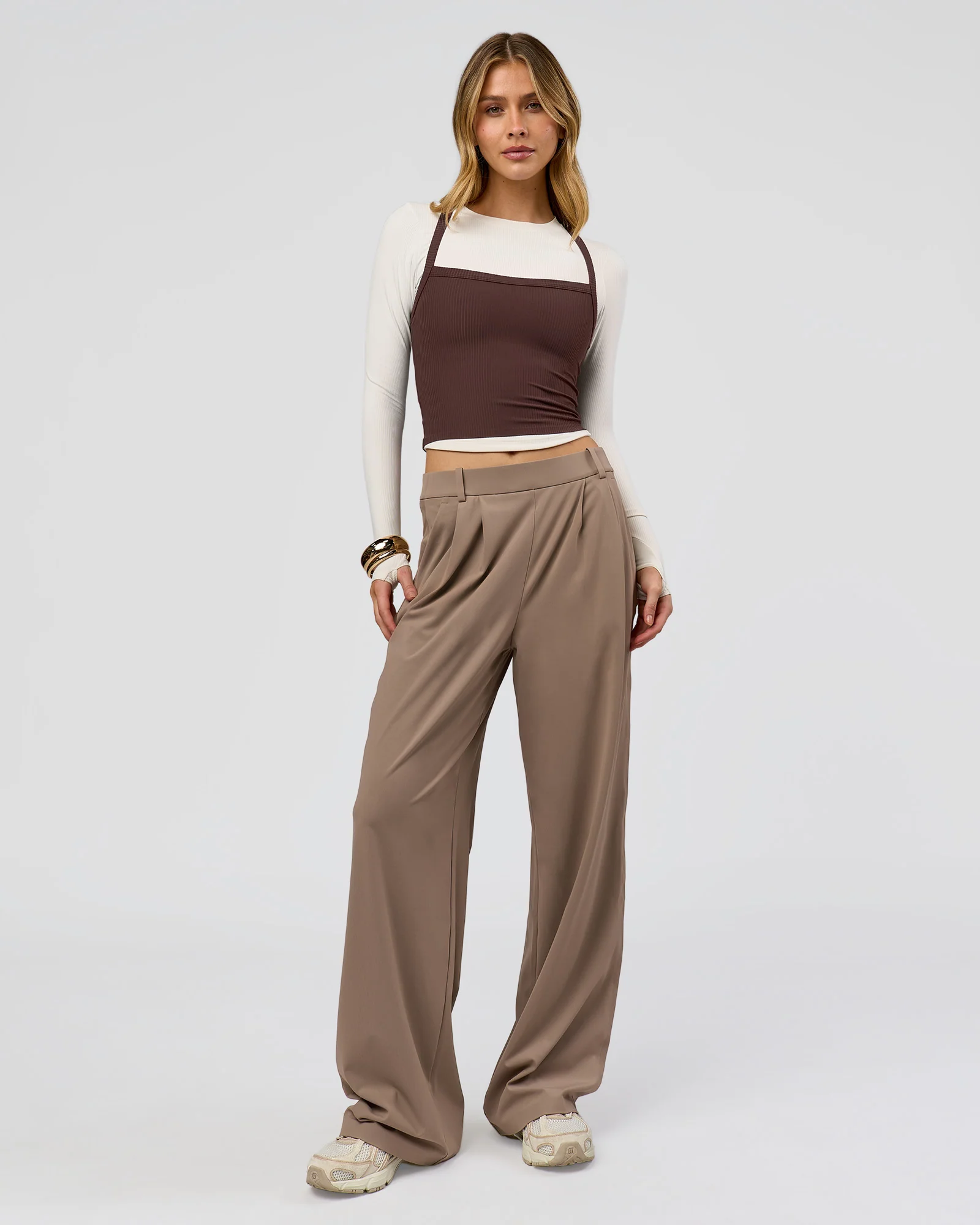 2753-stretchshift-wide-leg-pant-taupe-ash-2.webp StretchShift Wide Leg Pant - Taupe Ash