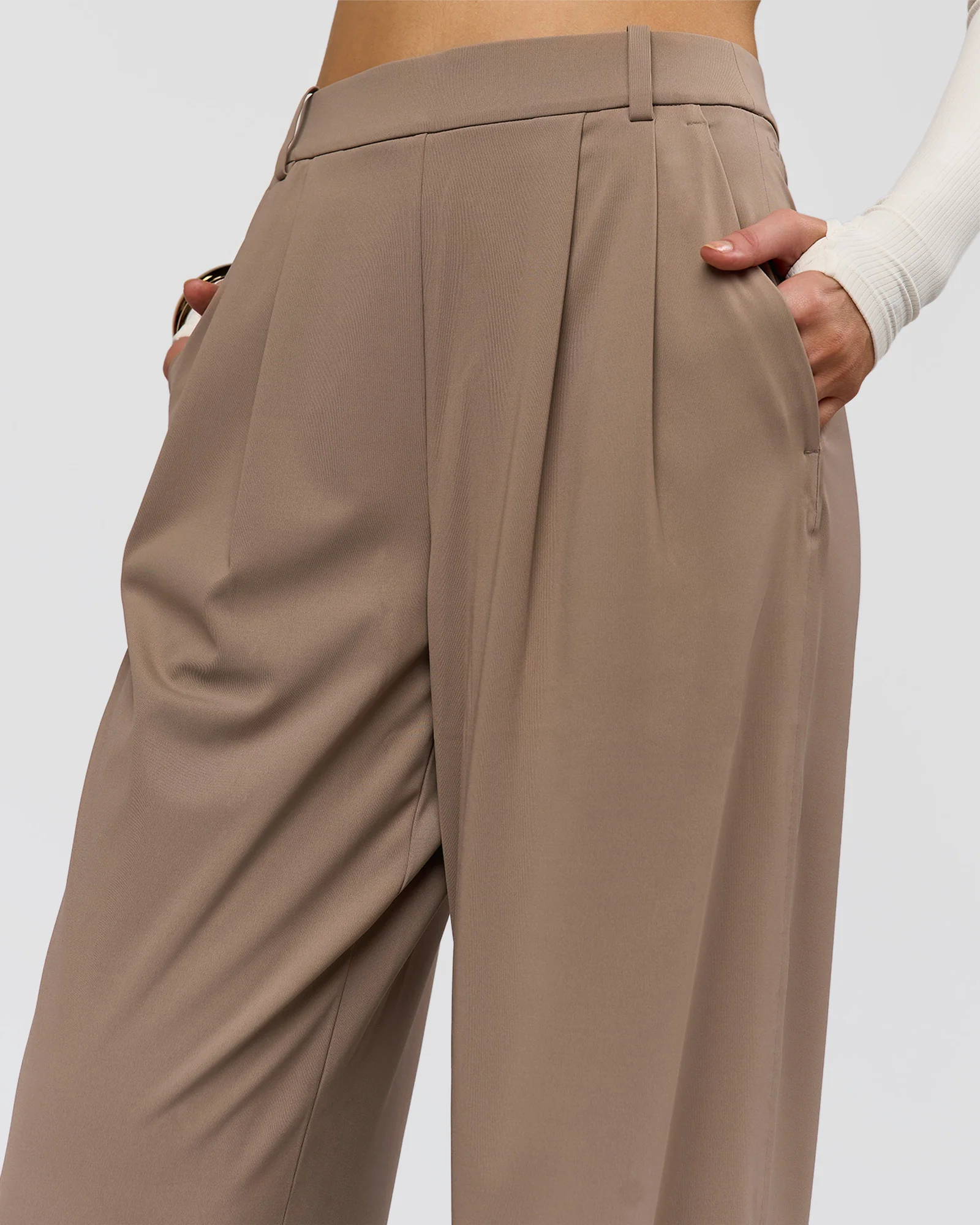 2753-stretchshift-wide-leg-pant-taupe-ash-3.webp StretchShift Wide Leg Pant - Taupe Ash