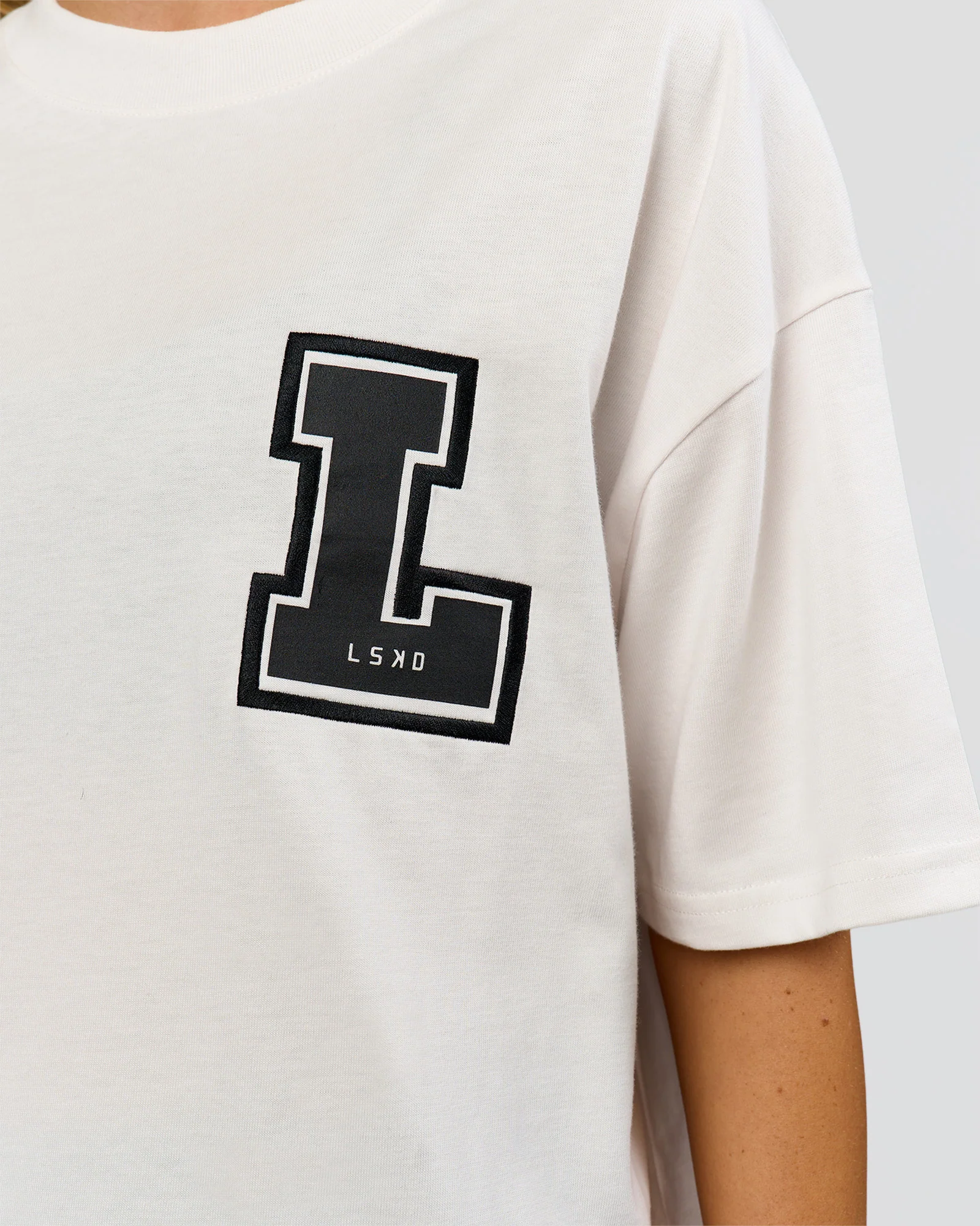 Hype Heavyweight Unisex Oversized Tee - Off White-Black