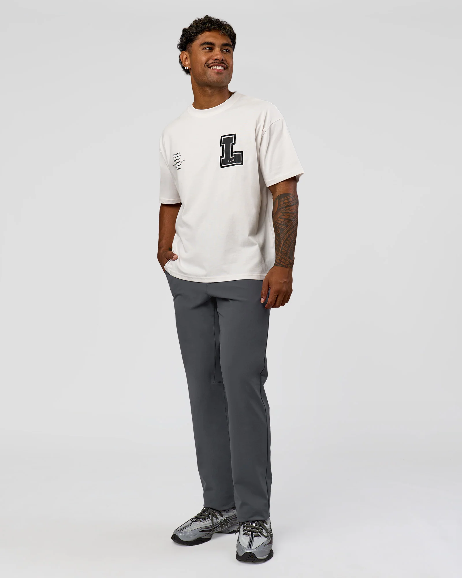 Hype Heavyweight Unisex Oversized Tee - Off White-Black
