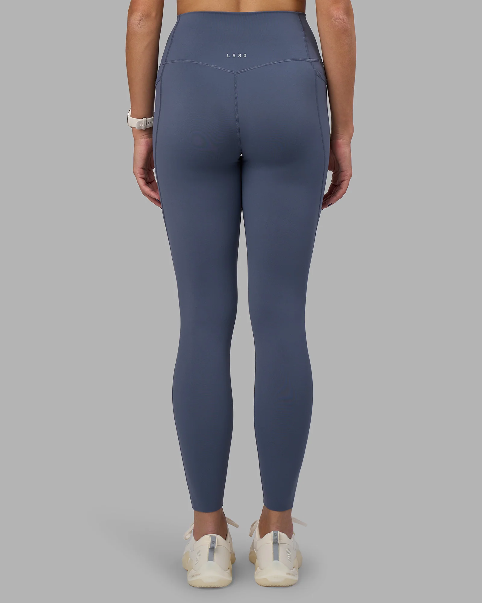 2801-elixir-ultra-high-rise-full-length-legging-pockets-night-shadow-4.webp Elixir Ultra High-Rise Full Length Legging Pockets - Night Shadow
