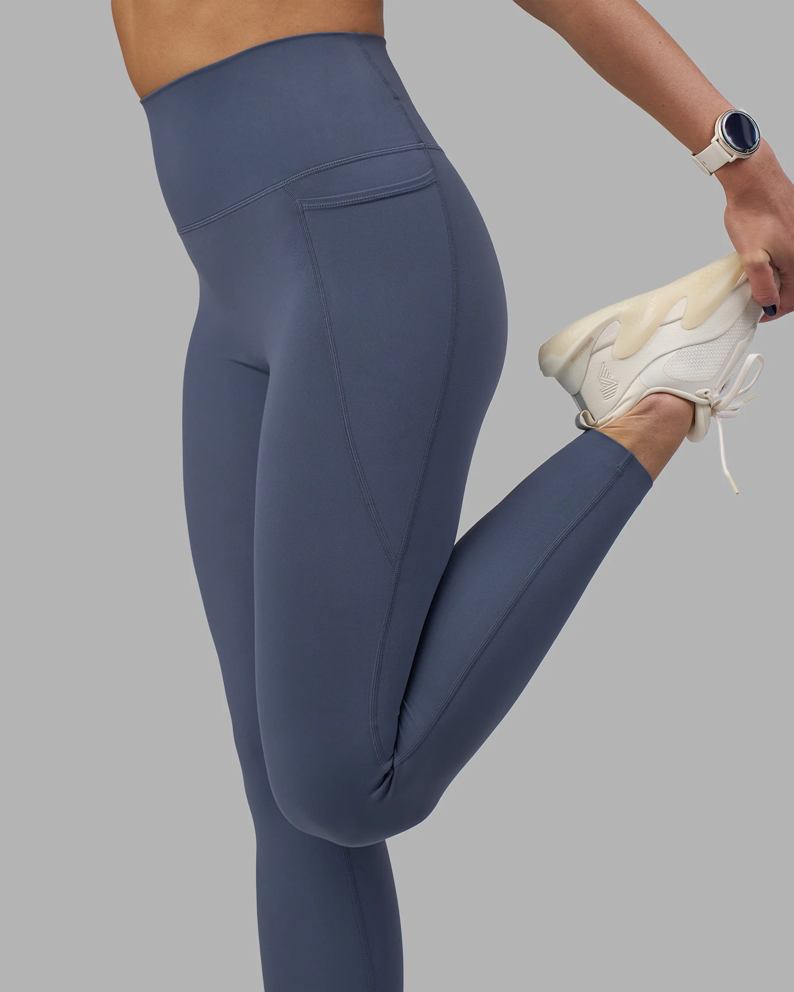 2801-elixir-ultra-high-rise-full-length-legging-pockets-night-shadow-7.webp Elixir Ultra High-Rise Full Length Legging Pockets - Night Shadow