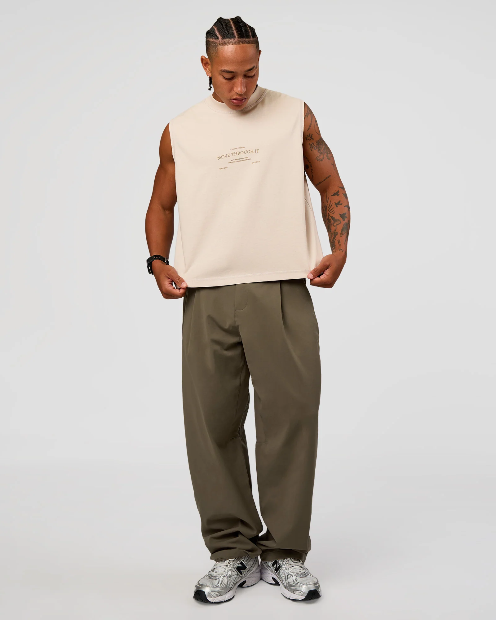2845-cf-unisex-oversized-heavyweight-boxed-tank-clay-cf-move-through-it-4.webp CF Unisex Oversized Heavyweight Boxed Tank - Clay-CF Move Through It