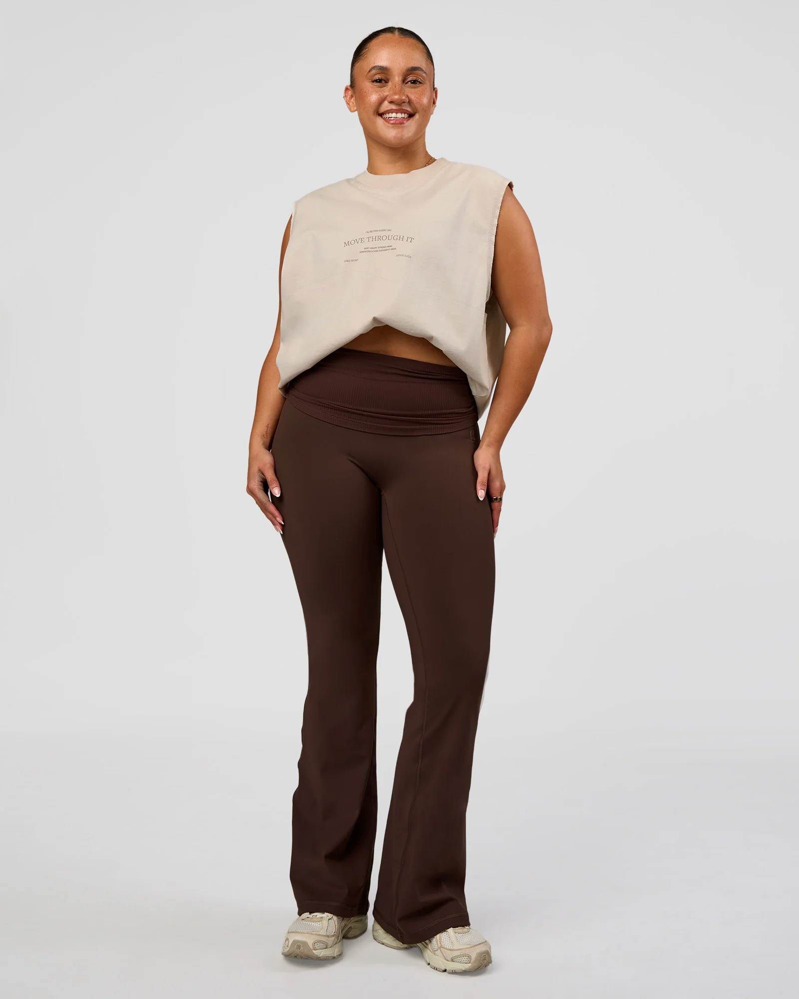 2845-cf-unisex-oversized-heavyweight-boxed-tank-clay-cf-move-through-it-6.webp CF Unisex Oversized Heavyweight Boxed Tank - Clay-CF Move Through It