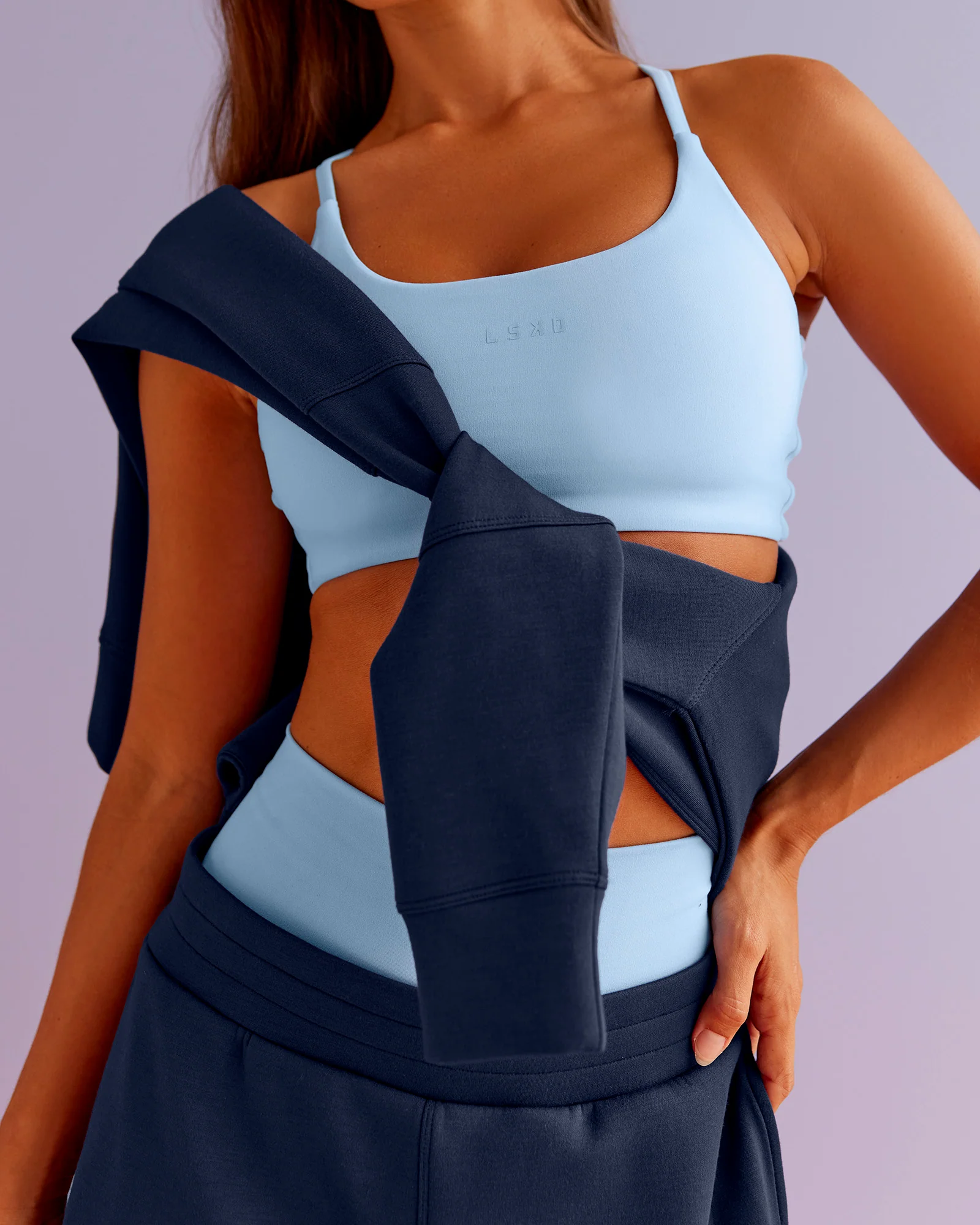 300-twist-sports-bra-open-air-2.webp Twist Sports Bra - Open Air