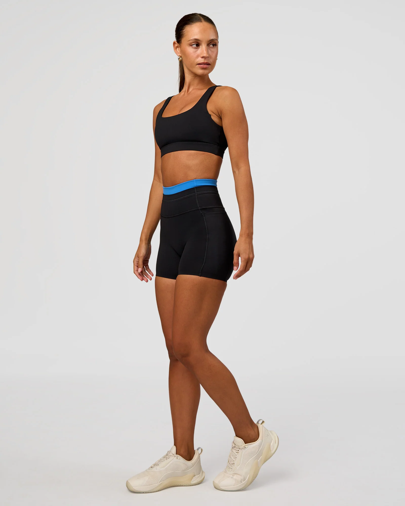 3054-liberate-high-rise-4-short-pockets-black-palace-blue-4.webp Liberate High-Rise 4" Short Pockets - Black-Palace Blue