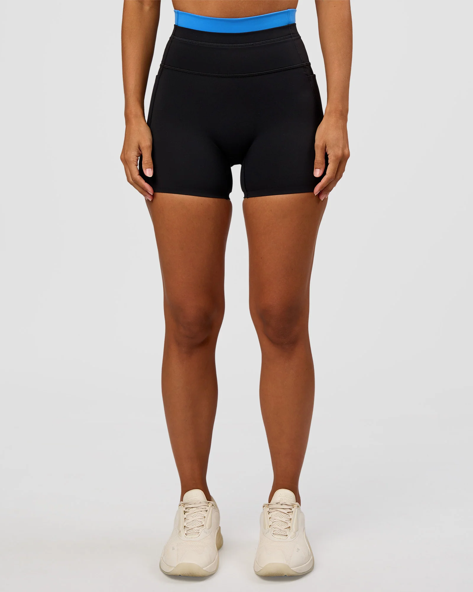 3054-liberate-high-rise-4-short-pockets-black-palace-blue-5.webp Liberate High-Rise 4" Short Pockets - Black-Palace Blue