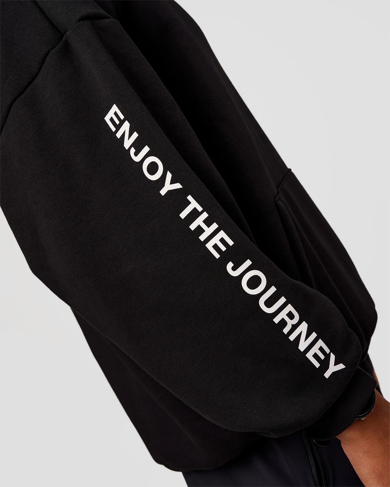 3090-cft-bne-26-unisex-oversized-hoodie-black-candy-pink-9.webp CFT BNE 26 Unisex Oversized Hoodie - Black-Candy Pink