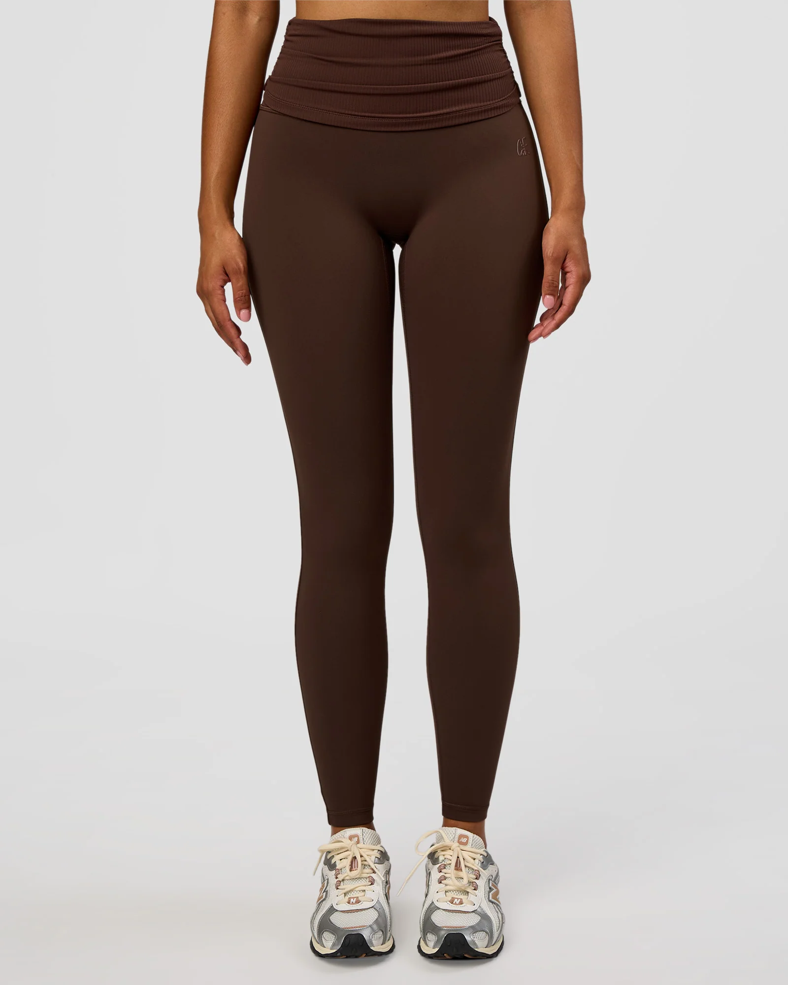 3116-cf-fold-over-high-rise-full-length-legging-hot-chocolate-5.webp CF Fold Over High-Rise Full Length Legging - Hot Chocolate