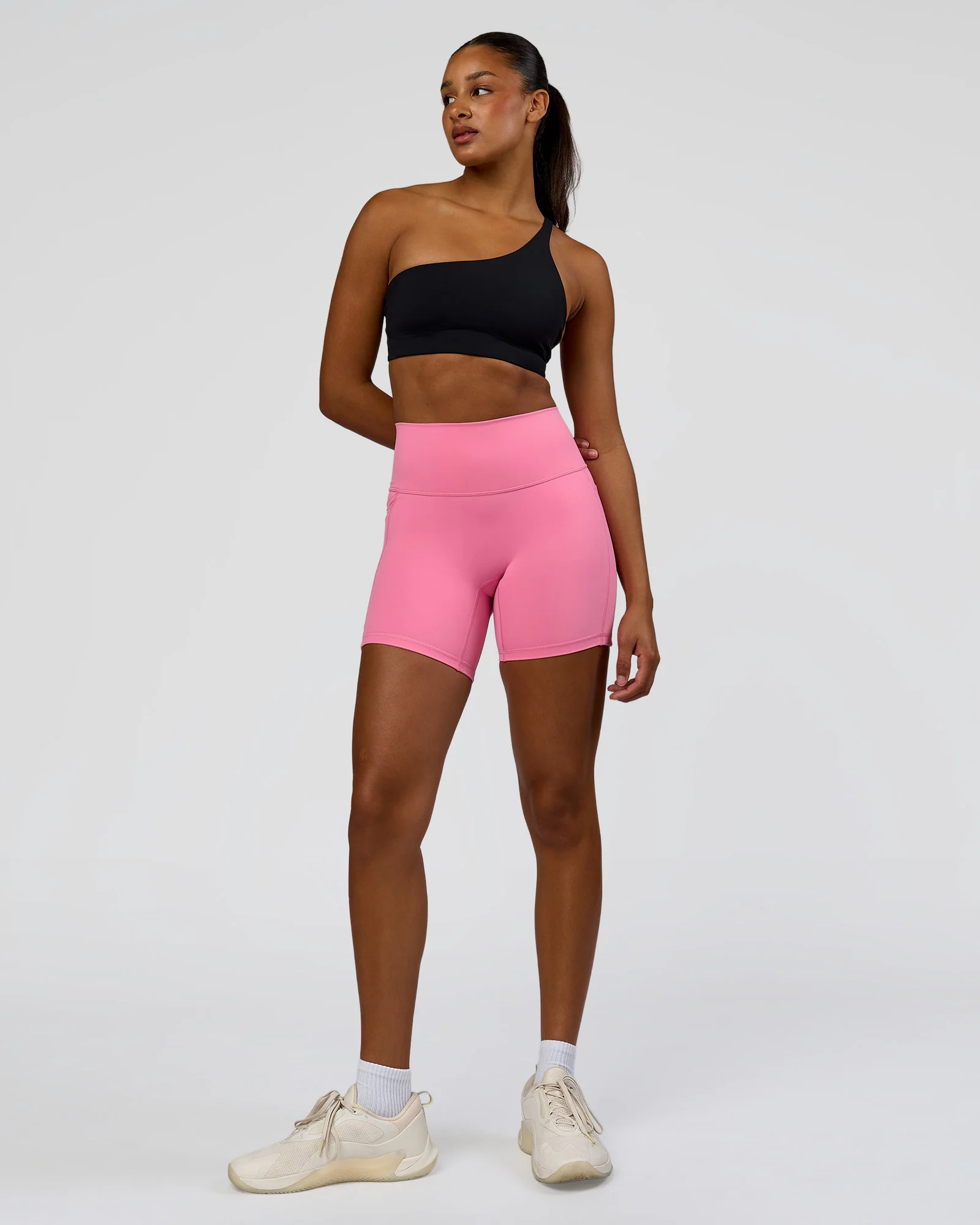 Muse Asymmetric  Sports bra - Black