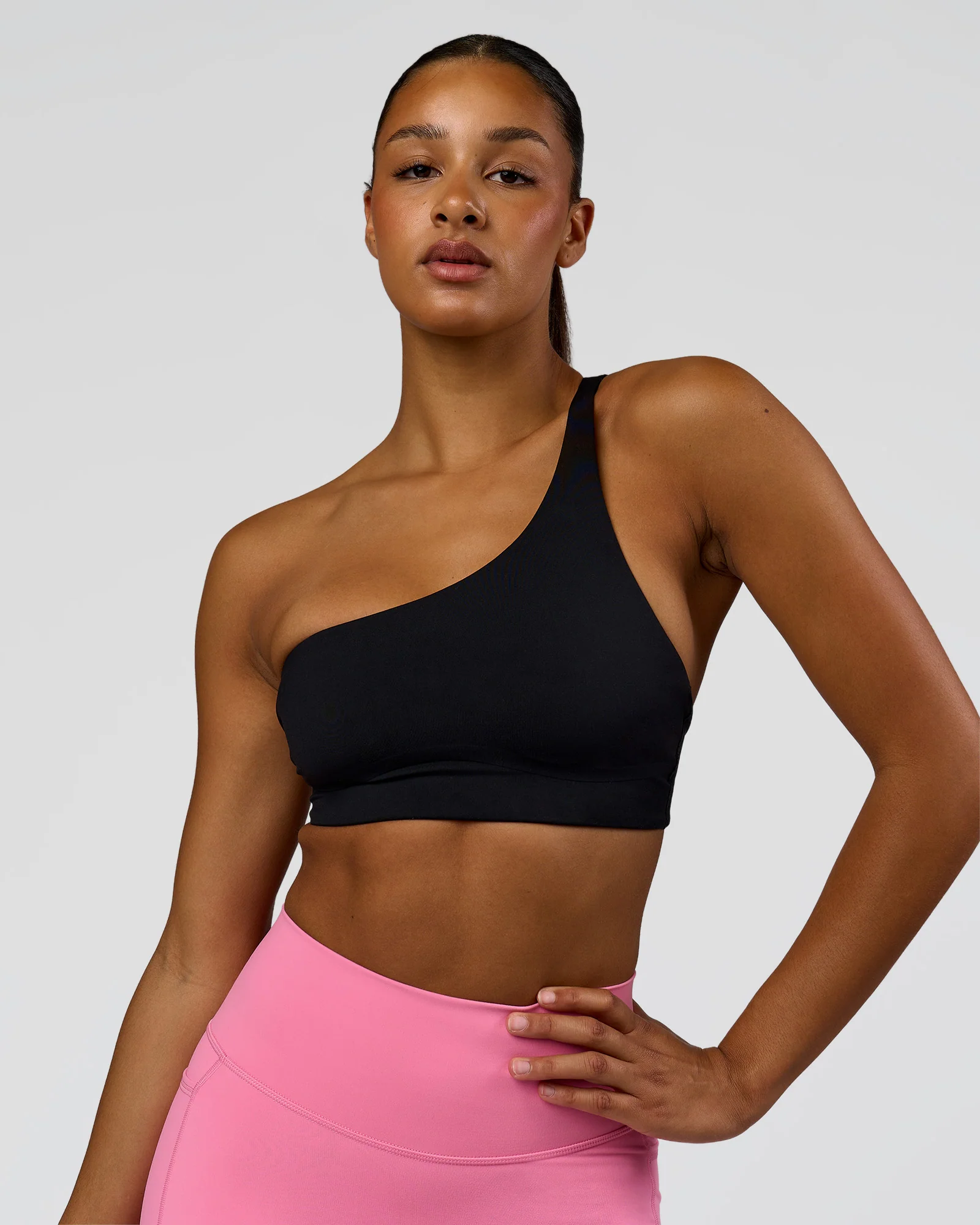 Muse Asymmetric  Sports bra - Black