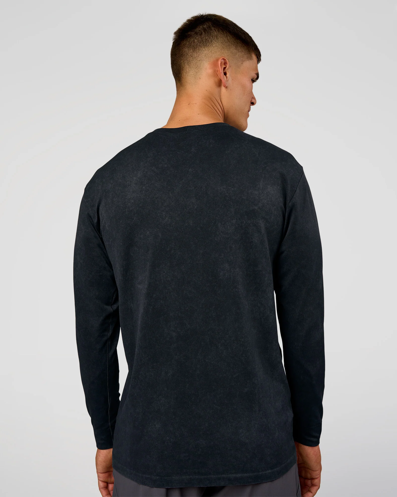 3178-power-oversized-long-sleeve-tee-black-washed-3.webp Power Oversized Long Sleeve Tee - Black Washed