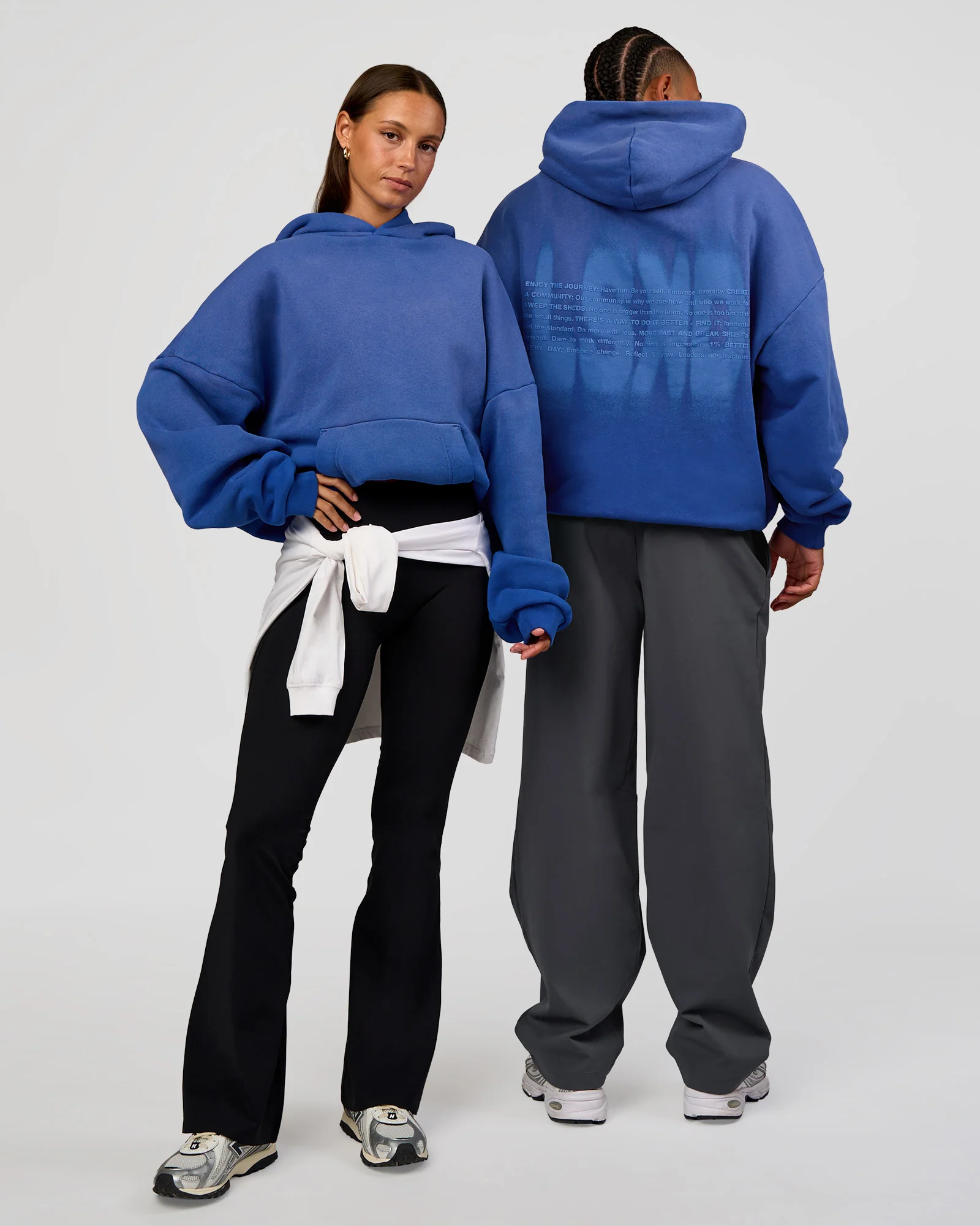 3230-memory-in-motion-ultra-heavyweight-washed-hoodie-electric-indigo-washed-1.webp Memory In Motion Ultra Heavyweight Washed Hoodie - Electric Indigo Washed