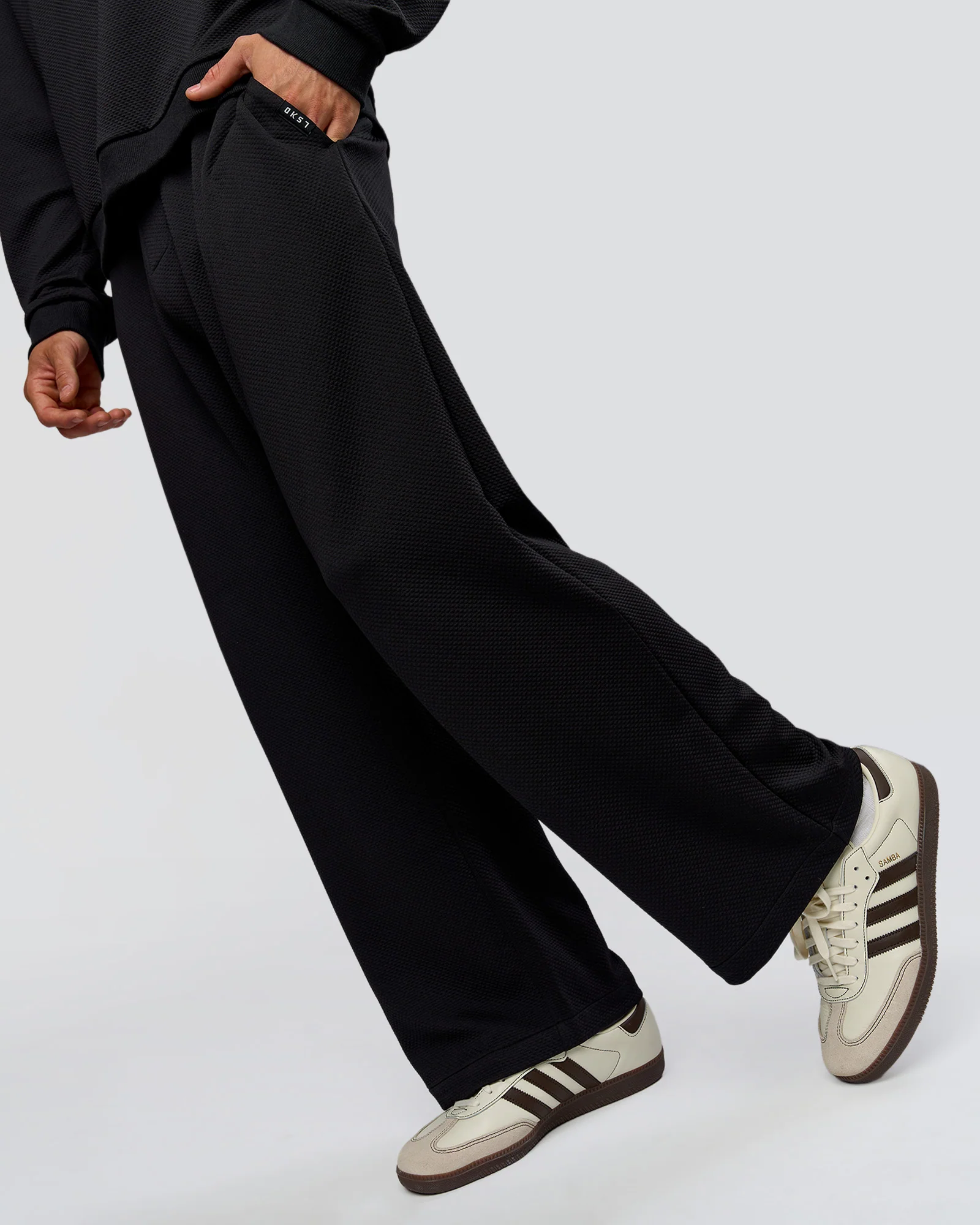 3283-everyday-elevation-waffle-wide-leg-pant-black-12.webp Everyday Elevation Waffle Wide Leg Pant - Black