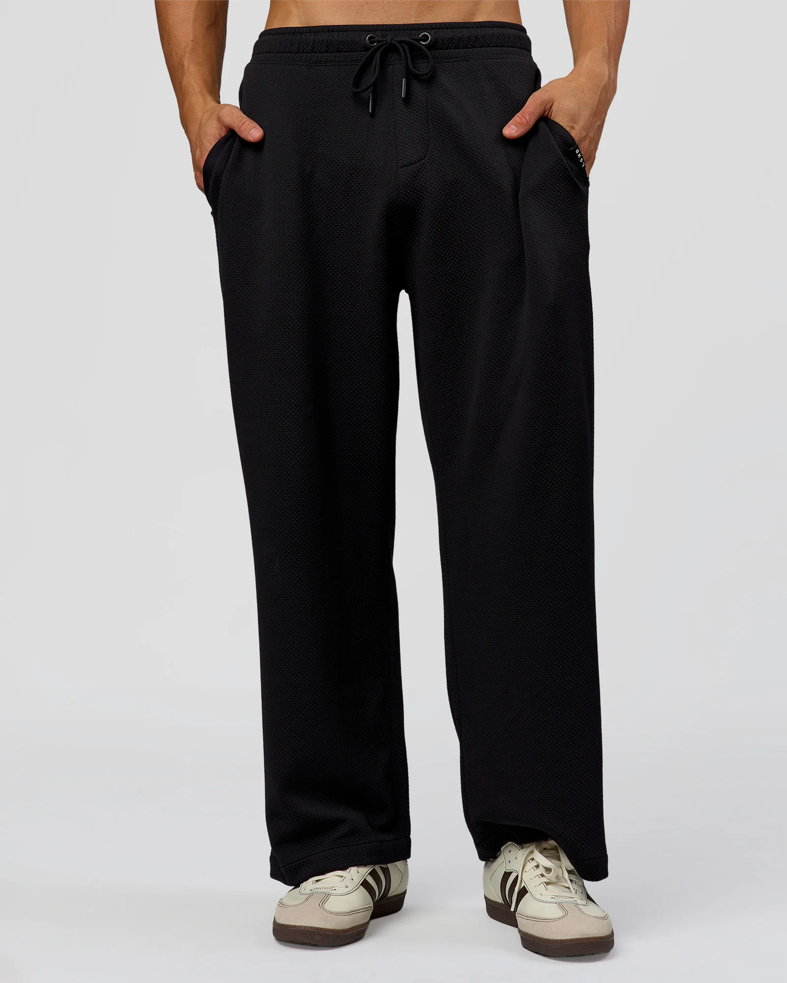 3283-everyday-elevation-waffle-wide-leg-pant-black-4.webp Everyday Elevation Waffle Wide Leg Pant - Black