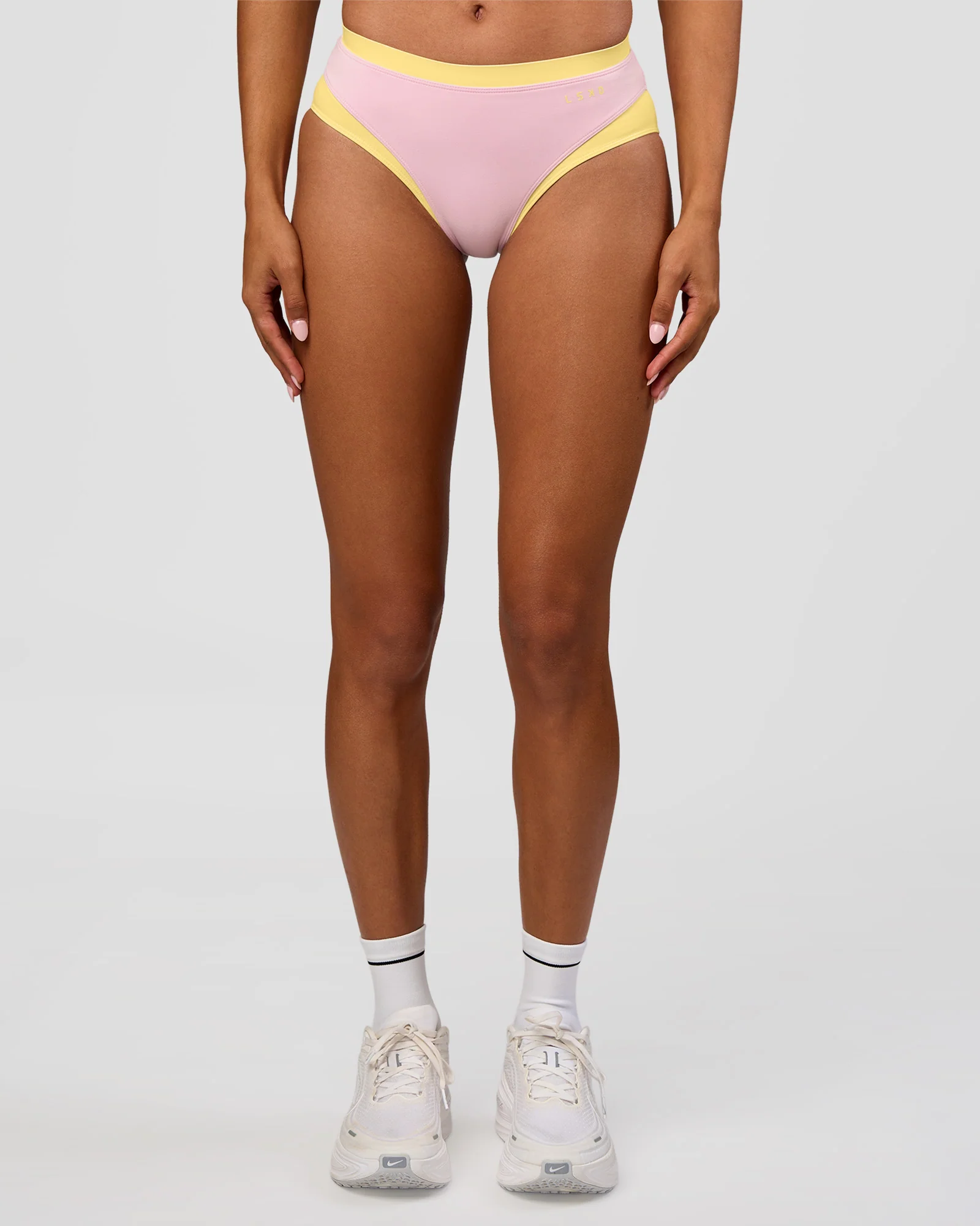 3323-turbo-track-brief-marshmallow-lemon-1.webp Turbo Track Brief - Marshmallow-Lemon