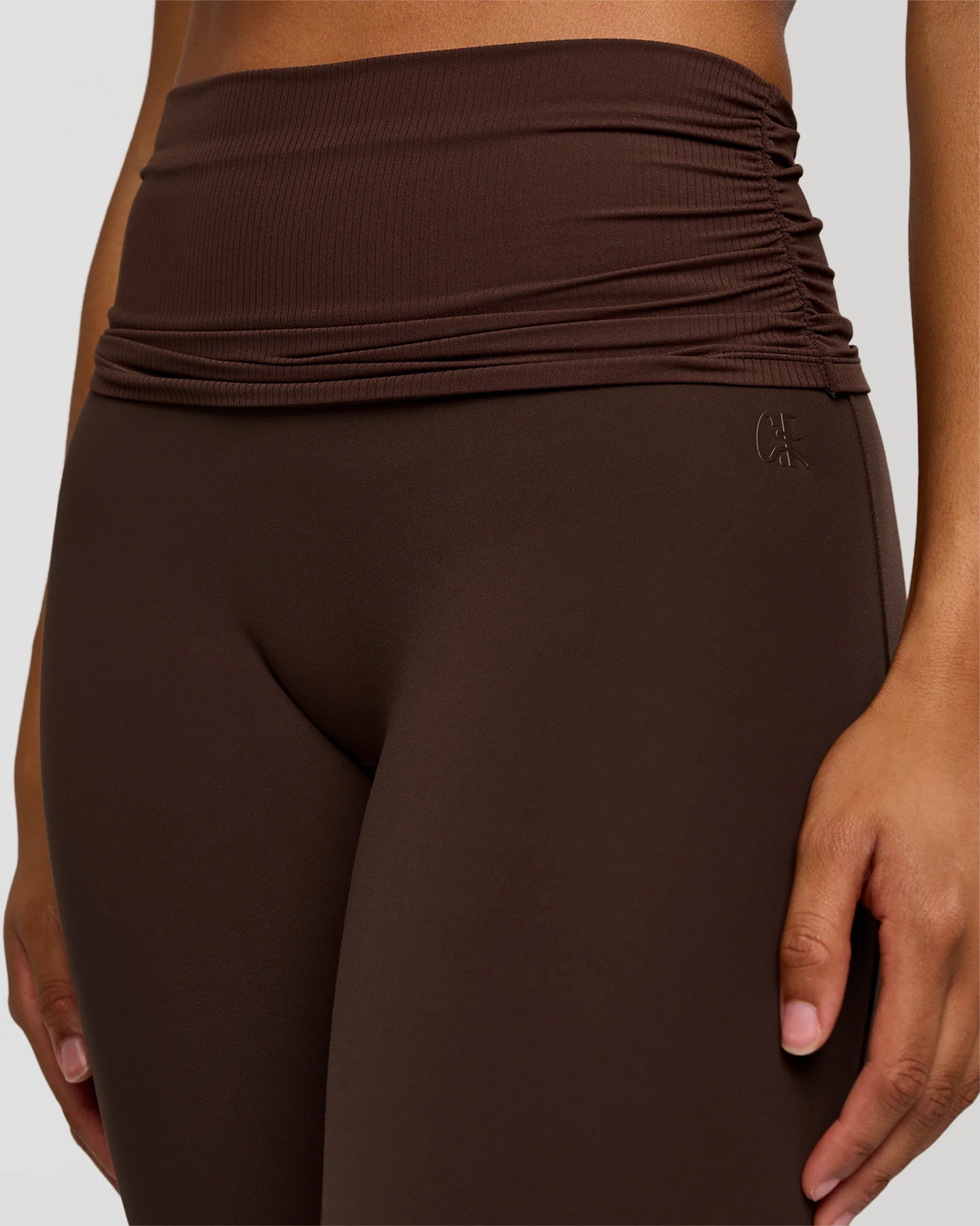 3344-cf-fold-over-high-rise-flared-legging-tall-hot-chocolate-4.webp CF Fold Over High-Rise Flared Legging Tall - Hot Chocolate