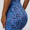 3353-fusion-v-contour-ultra-high-rise-4-short-pockets-energy-print-blue-multi-1.webp Fusion V-Contour Ultra High-Rise 4” Short Pockets - Energy Print Blue Multi