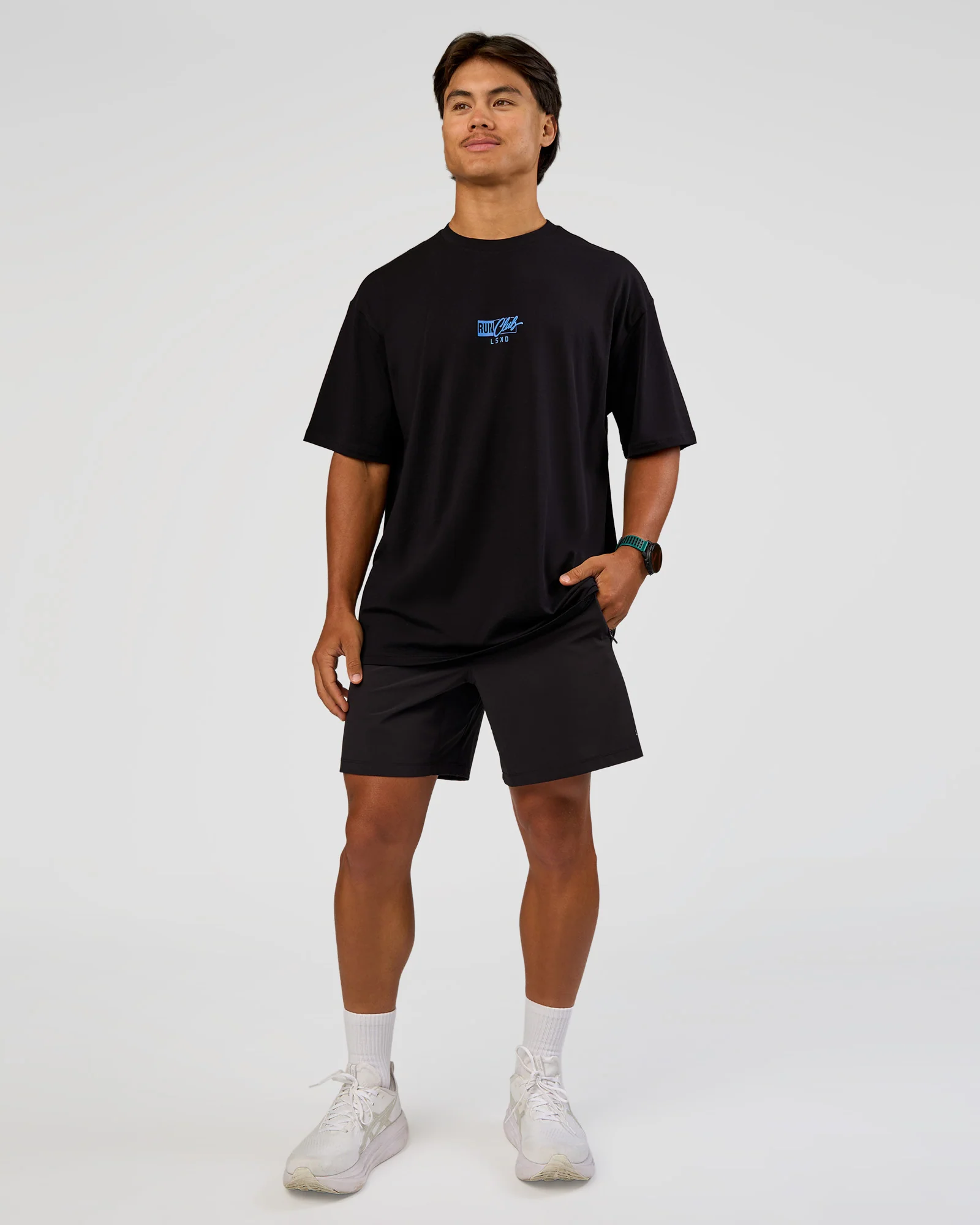 3412-run-club-script-flxcotton-oversized-tee-black-palace-blue-10.webp Run Club Script FLXCotton Oversized Tee - Black-Palace Blue