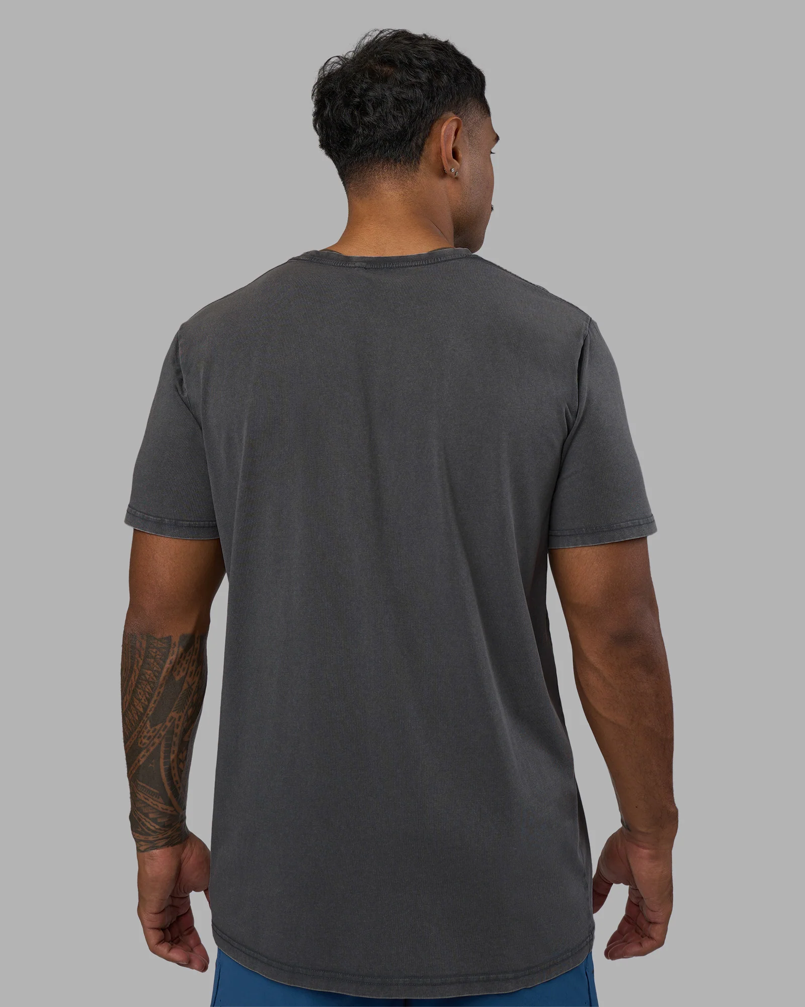 3465-base-flxcotton-tee-dark-storm-washed-3.webp Base FLXCotton Tee - Dark Storm Washed