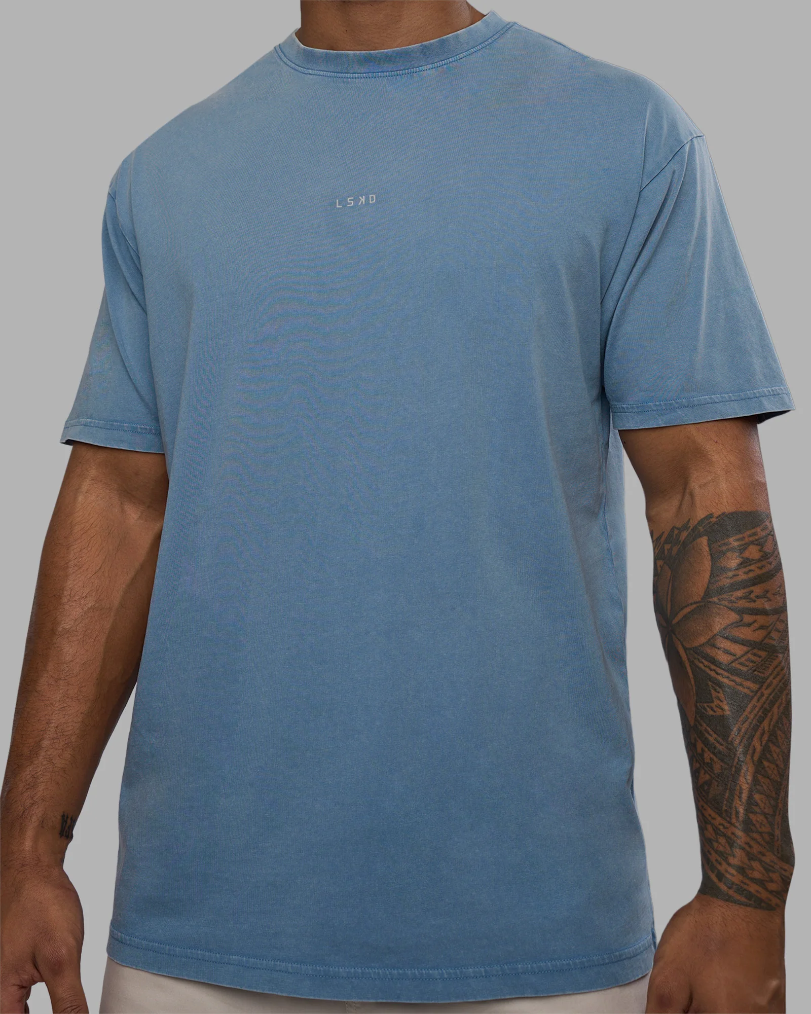 3473-base-flxcotton-tee-oversized-elemental-blue-washed-5.webp Base FLXCotton Tee Oversized - Elemental Blue Washed