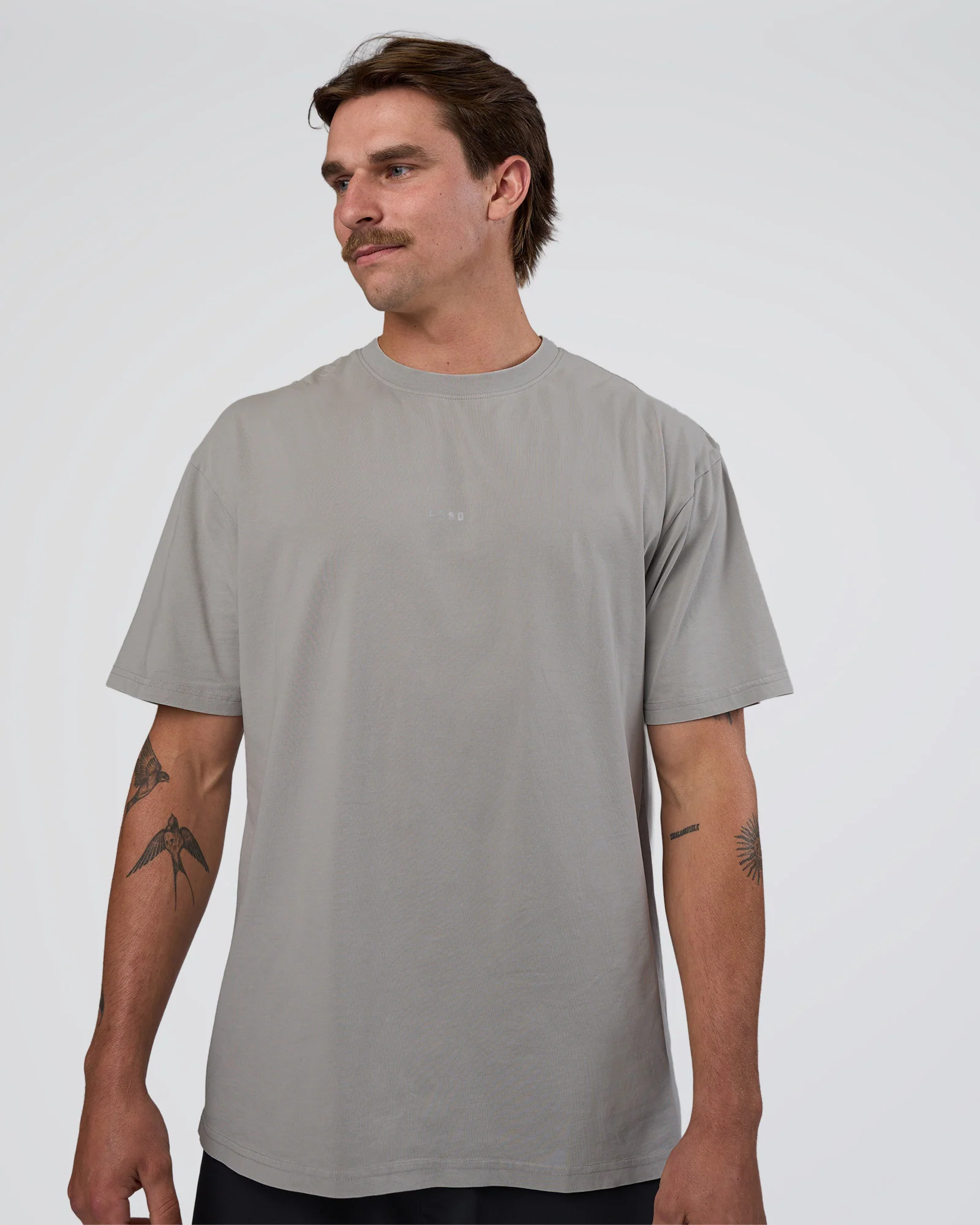 3499-base-flxcotton-tee-oversized-alloy-washed-1.webp Base FLXCotton Tee Oversized - Alloy Washed