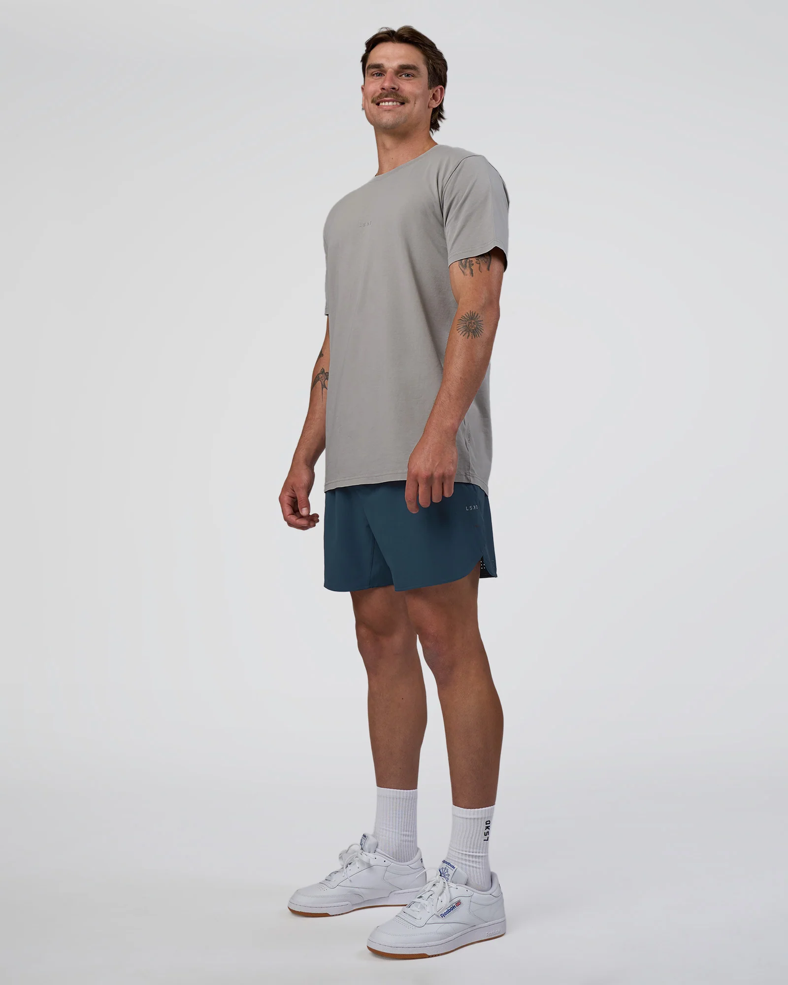 3508-base-flxcotton-tee-alloy-washed-2.webp Base FLXCotton Tee - Alloy Washed