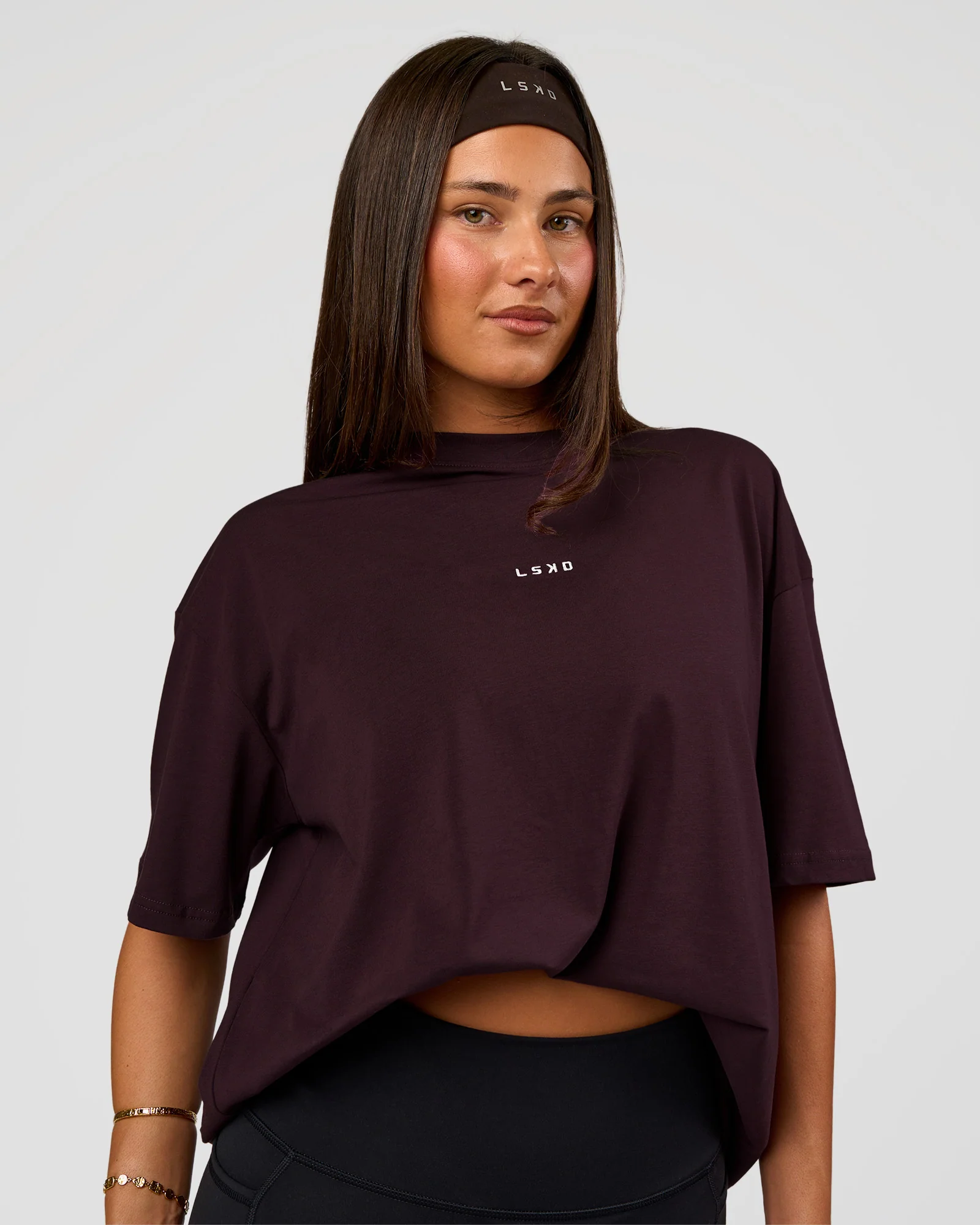 3533-go-to-flxcotton-oversized-tee-midnight-plum-white-4.webp Go-To FLXCotton Oversized Tee - Midnight Plum-White