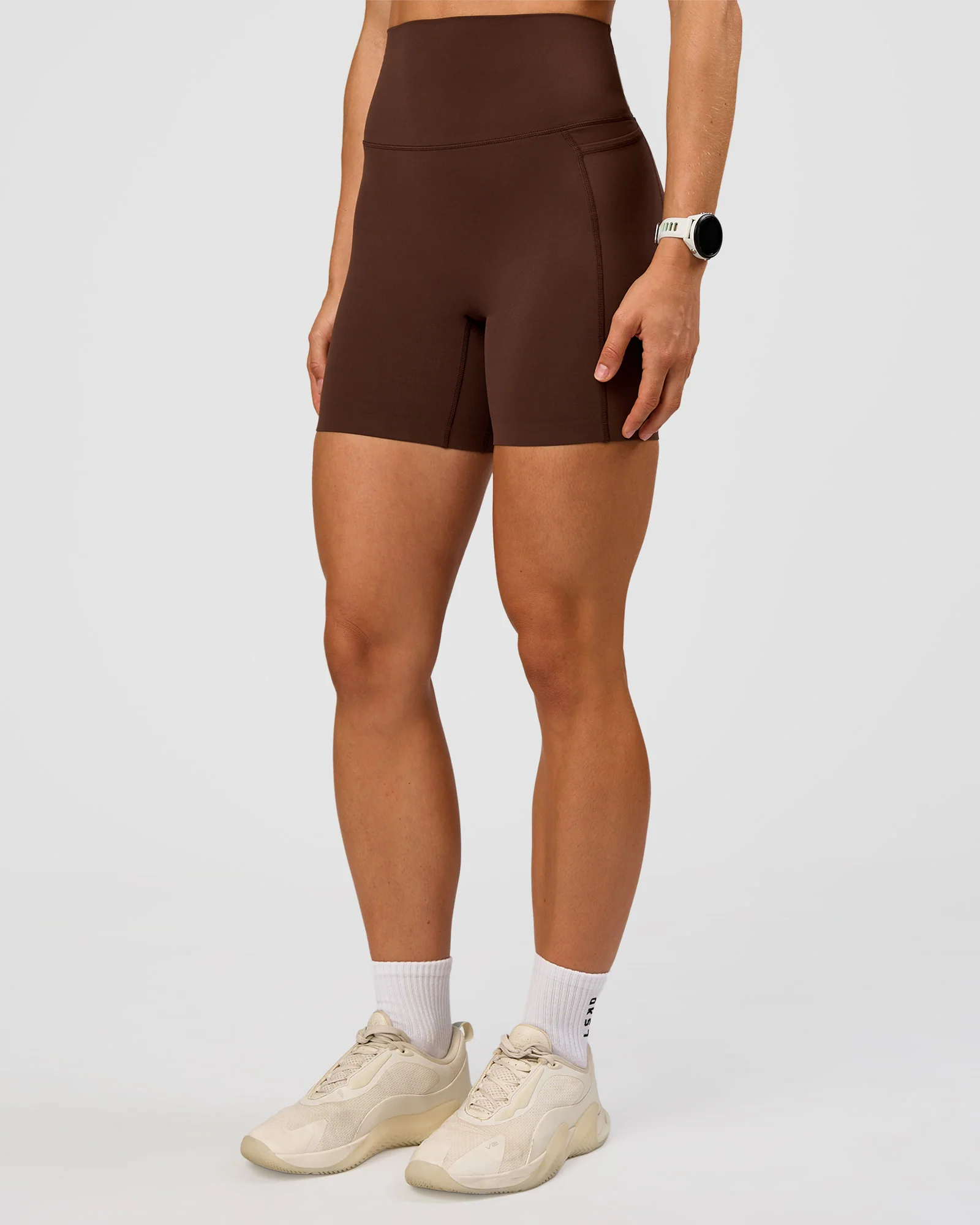 36-elixir-ultra-high-rise-6-short-pockets-hot-chocolate-6.webp Elixir Ultra High-Rise 6” Short Pockets - Hot Chocolate