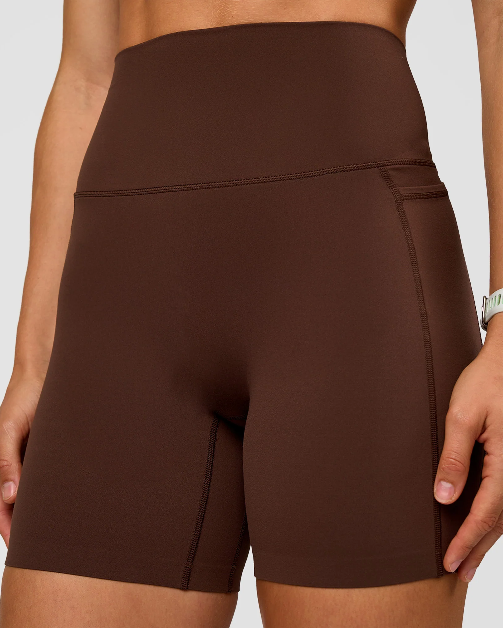 36-elixir-ultra-high-rise-6-short-pockets-hot-chocolate-7.webp Elixir Ultra High-Rise 6” Short Pockets - Hot Chocolate