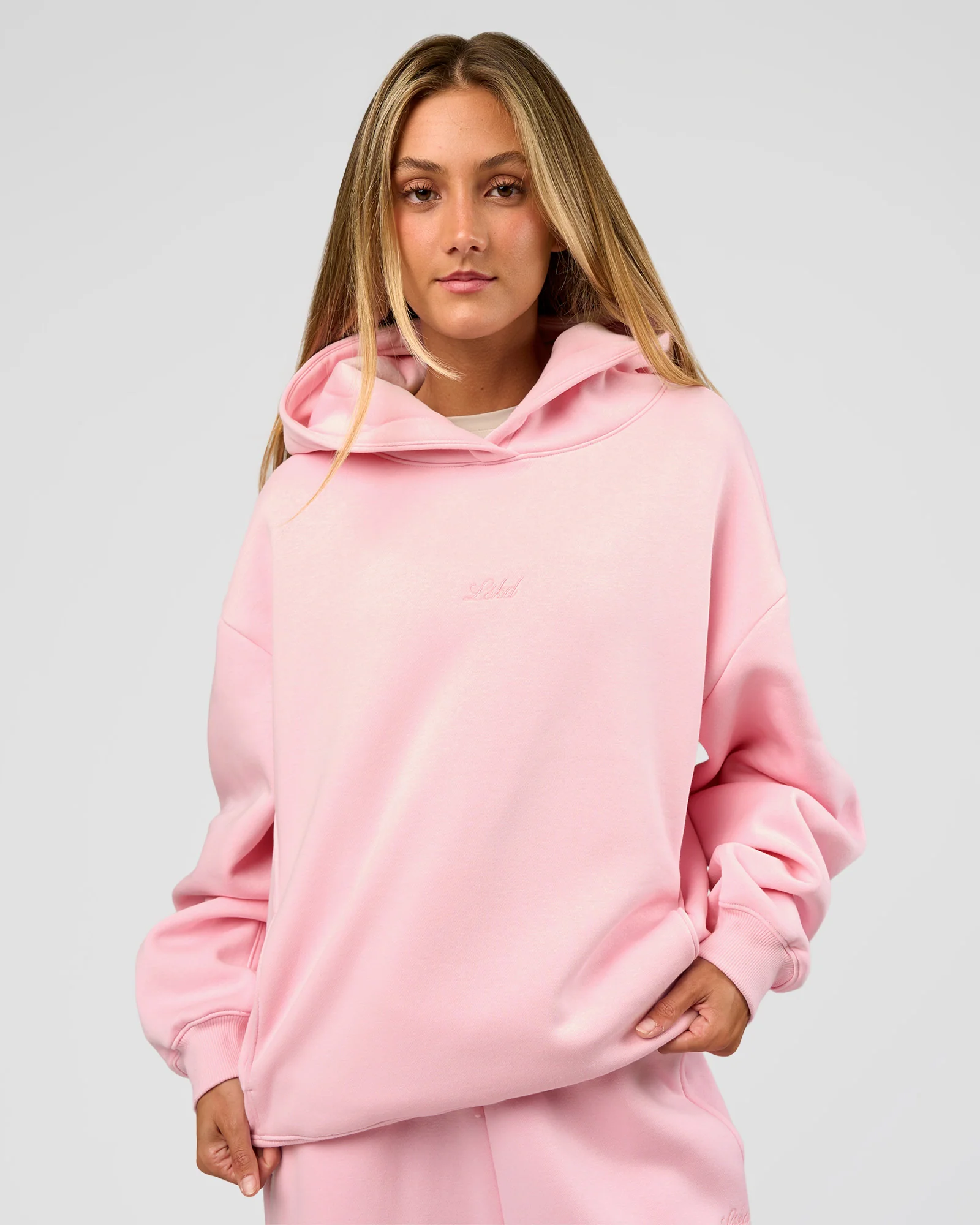 3617-go-to-script-oversized-hoodie-marshmallow-7.webp Go-To Script Oversized Hoodie - Marshmallow